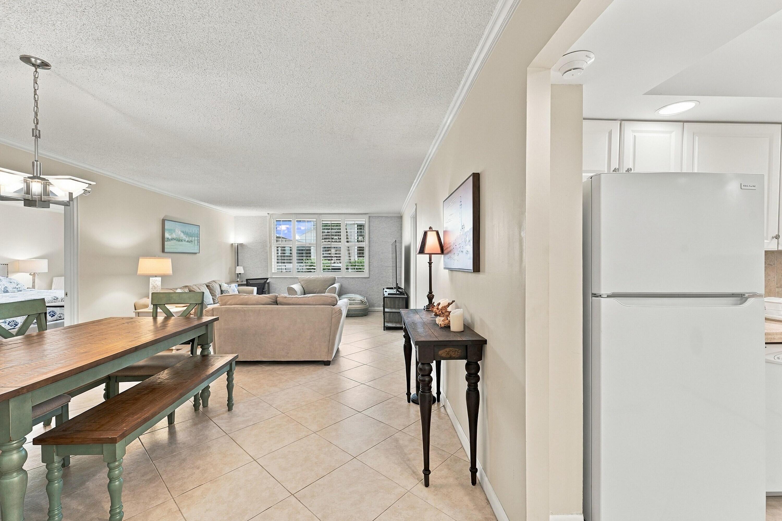 2000 S OCEAN Boulevard E LB, Lauderdale-By-The-Sea, FL 33062, Lauderdale-By-The-Sea