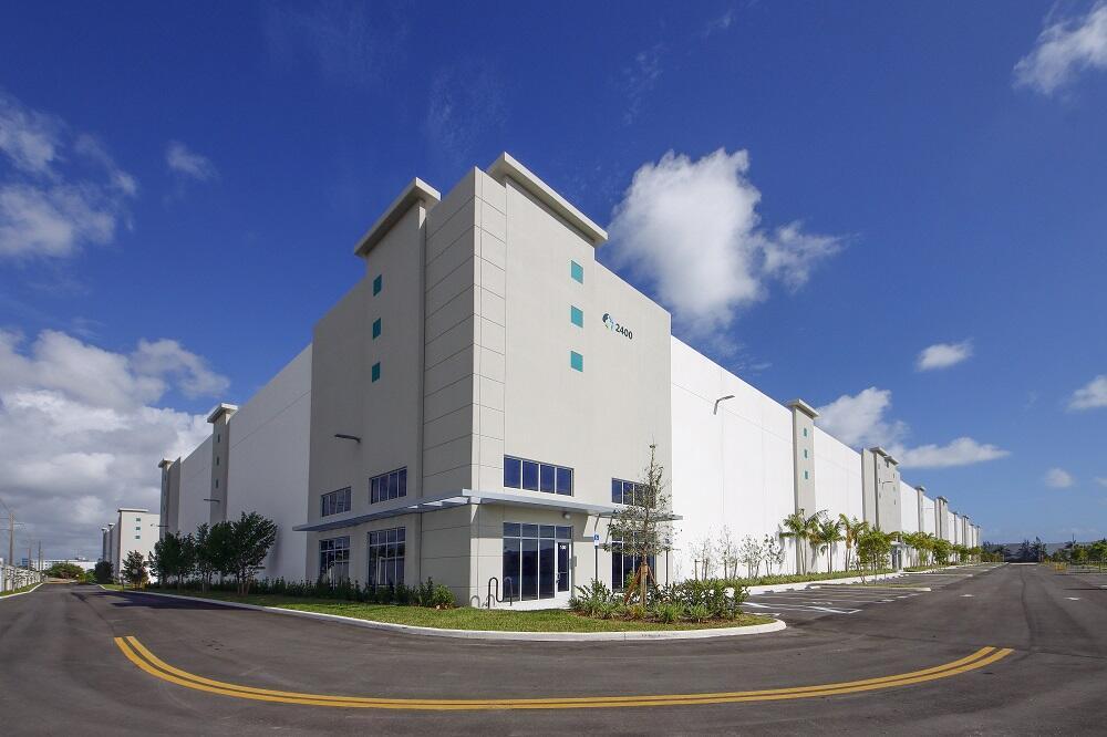 2300 COMMERCE CENTER Way 160, Pembroke Park, FL 33023, Pembroke Park - Photo 5