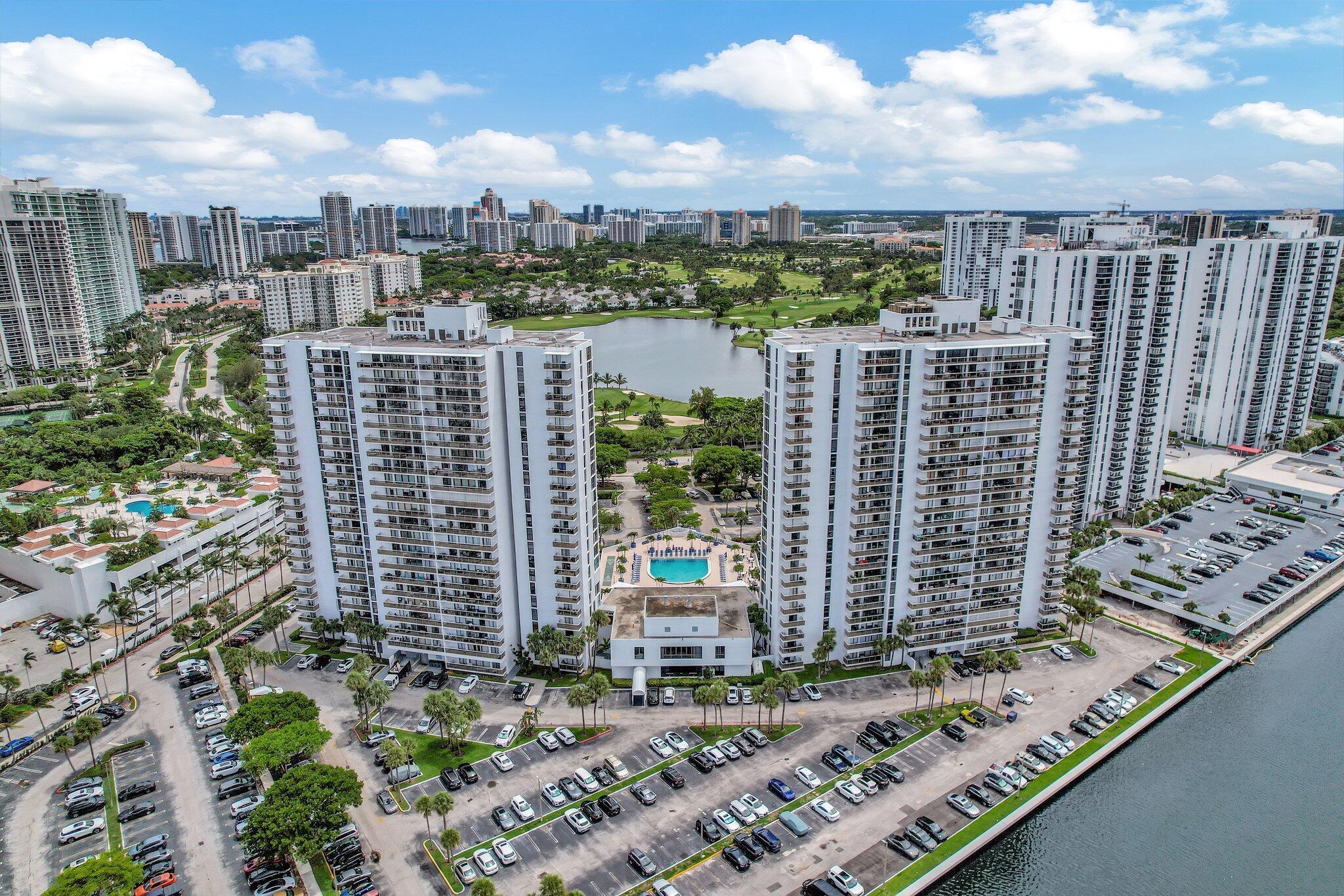 3701 N COUNTRY CLUB Drive 907, Aventura, FL 33180, Aventura