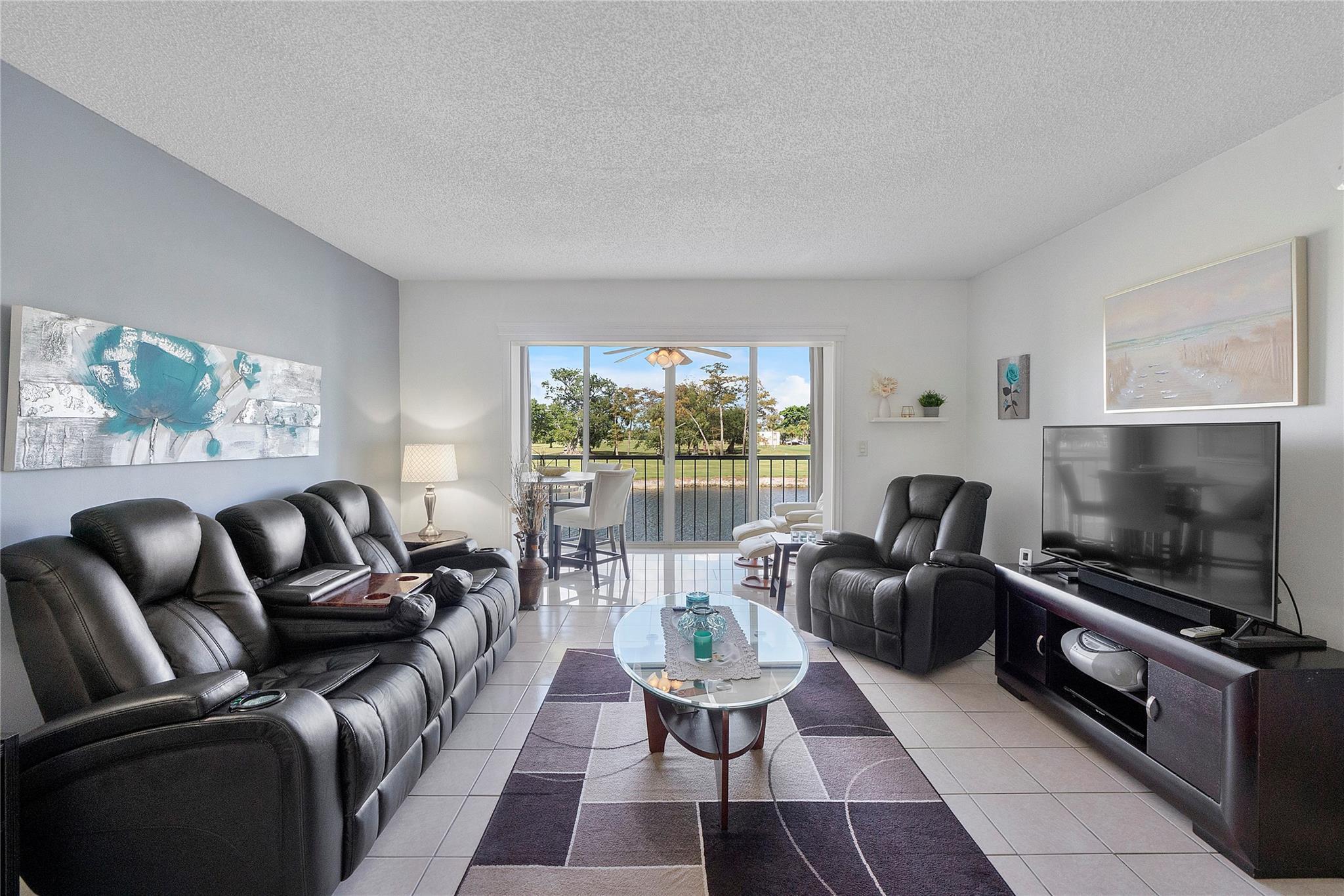 7807 GOLF CIR Drive 211, Margate, FL 33063, Margate - Photo 3