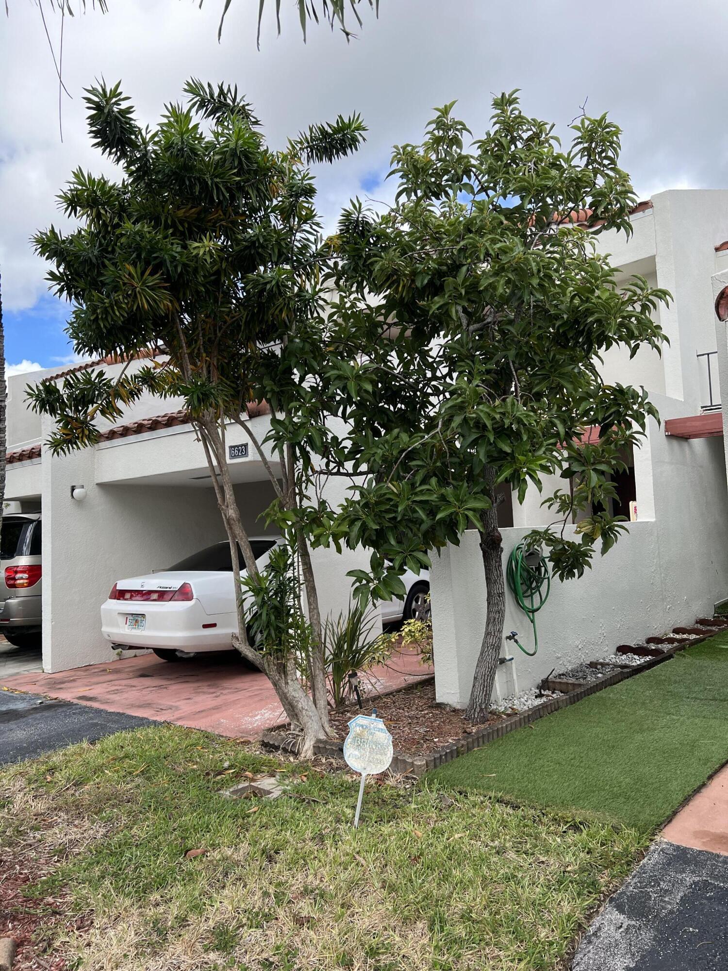 6625 RACQUET CLUB Drive 155, Lauderhill, FL 33319, Lauderhill