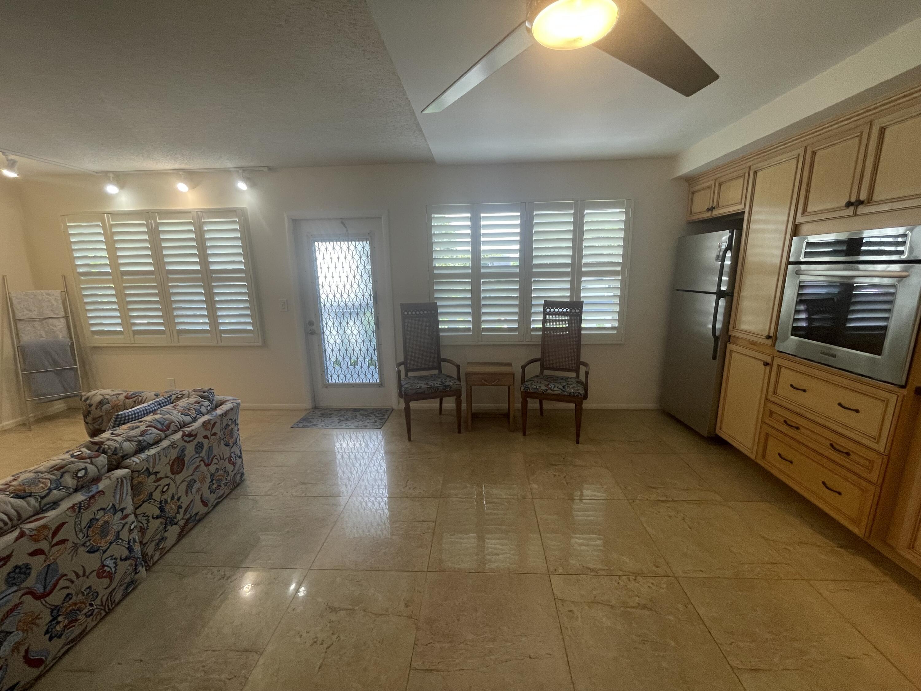 350 Keswick C, Deerfield Beach, FL 33442, Deerfield Beach - Photo 5