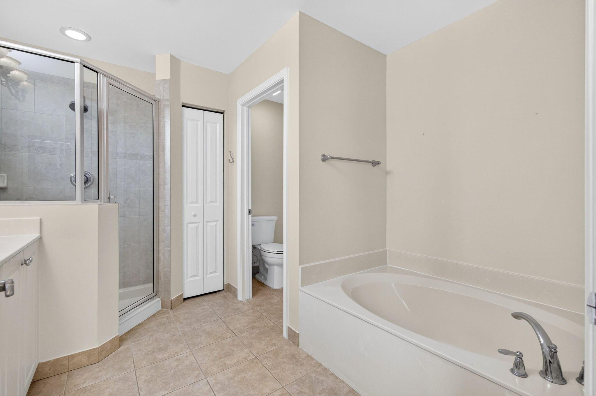 7449 Sarentino Lane, Boynton Beach, FL 33437, Boynton Beach - Photo 5