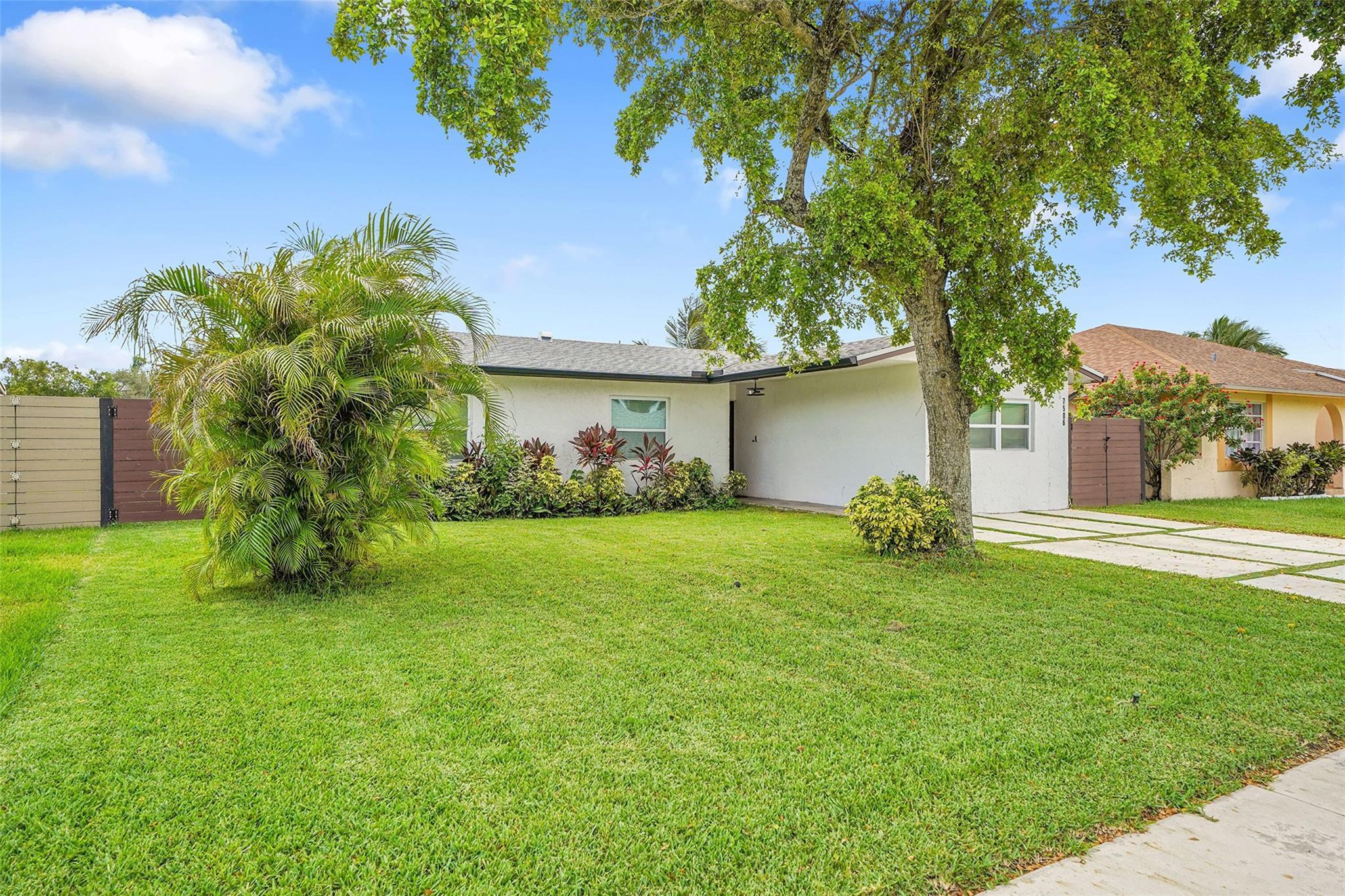 7506 SW 7TH Court, North Lauderdale, FL 33068, North Lauderdale - Photo 2