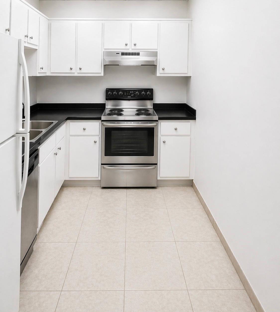 901 HILLCREST Drive 307, Hollywood, FL 33021, Hollywood - Photo 5