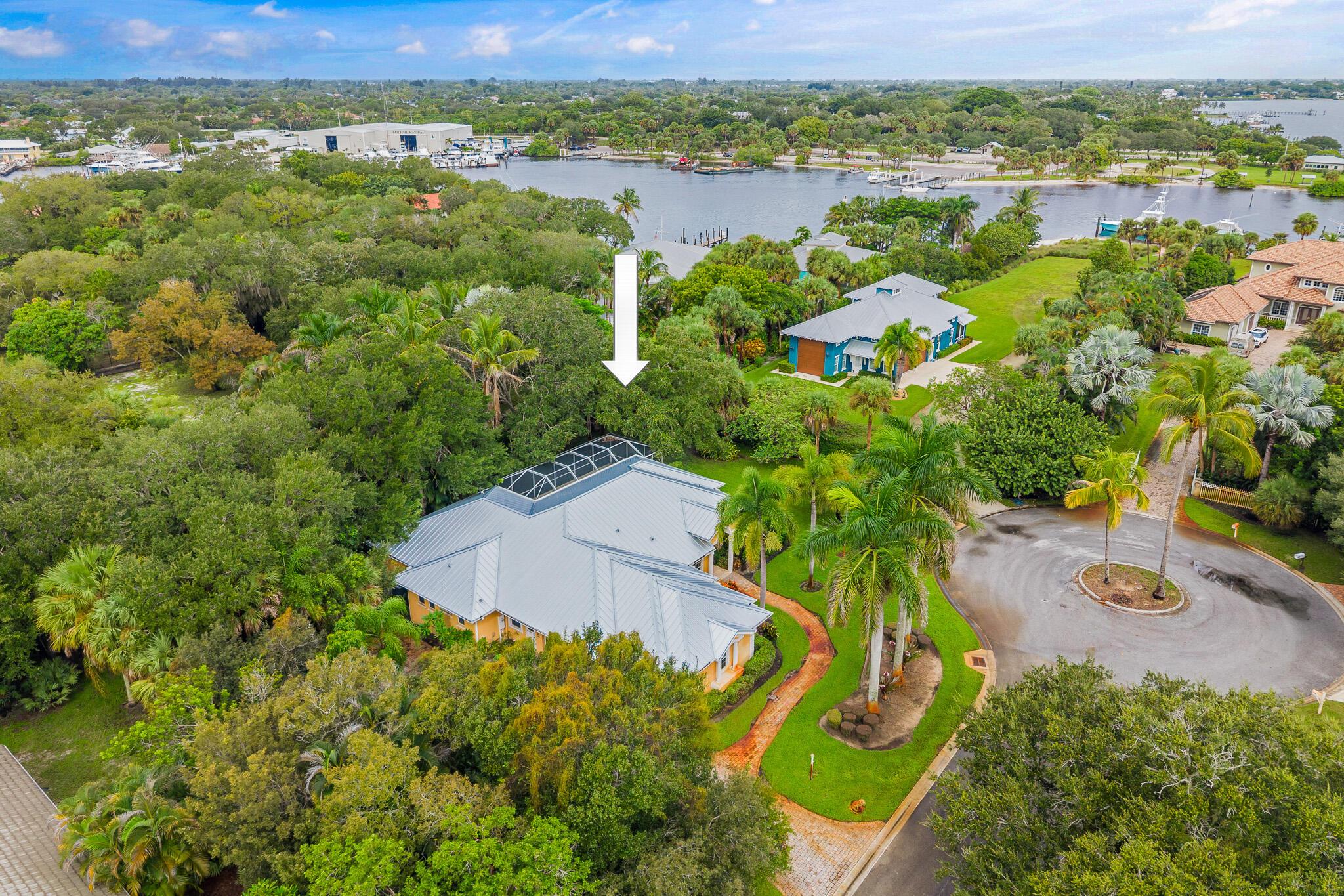 3650 SE SEA POINT Court, Stuart, FL 34997, Stuart - Photo 2
