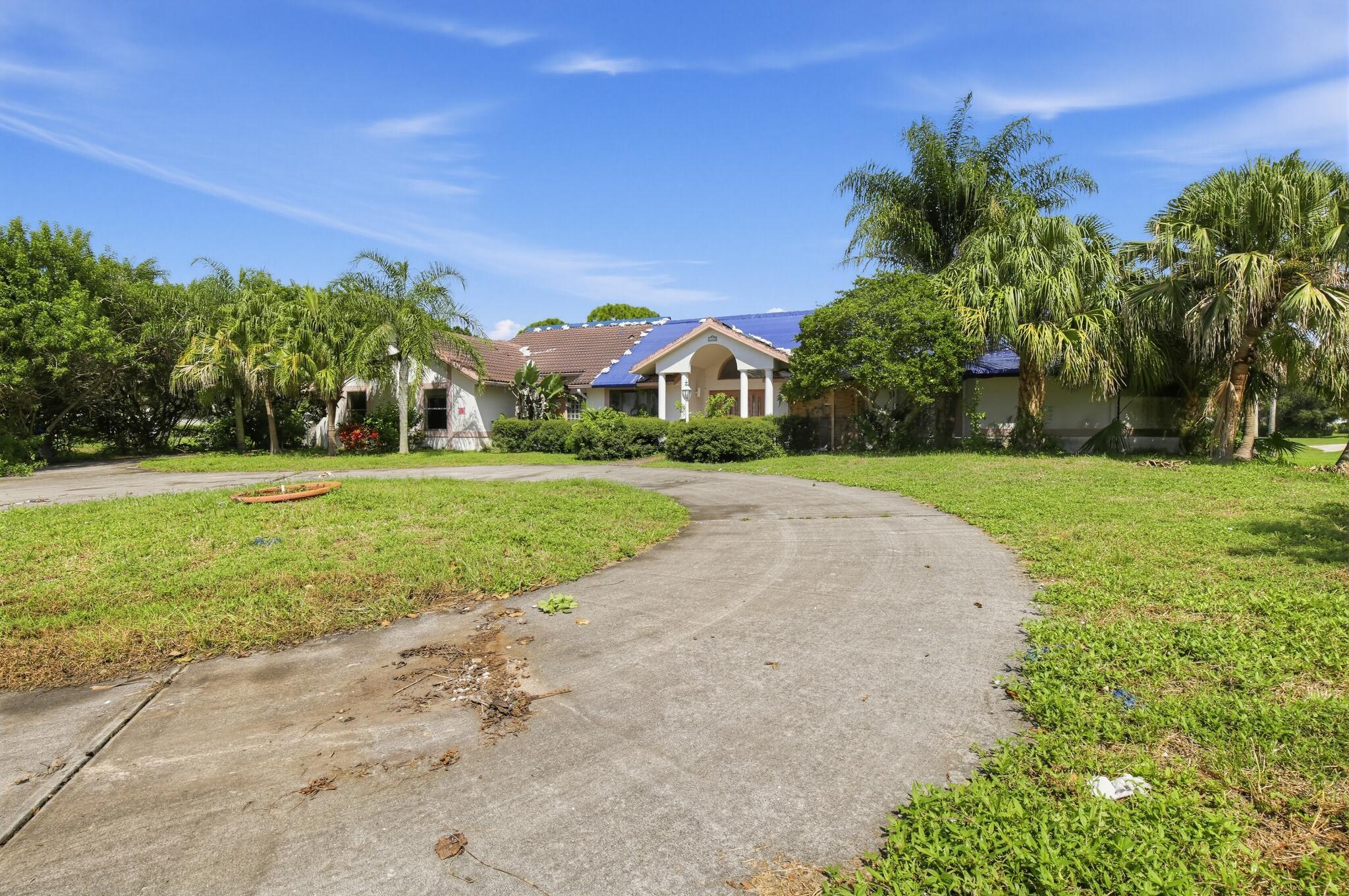 4573 SW BERMUDA Way, Palm City, FL 34990, Palm City - Photo 4