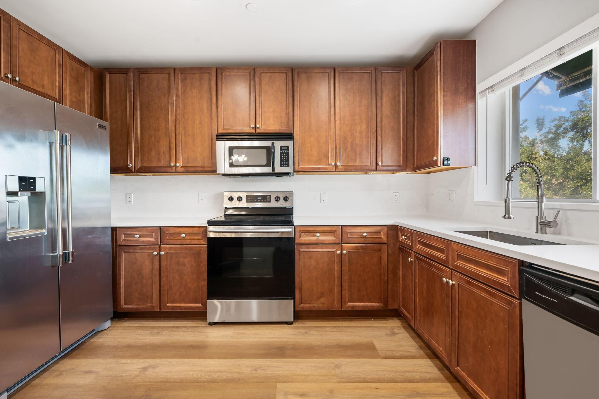 708 SE 15TH Street 3, Fort Lauderdale, FL 33316, Fort Lauderdale - Photo 3