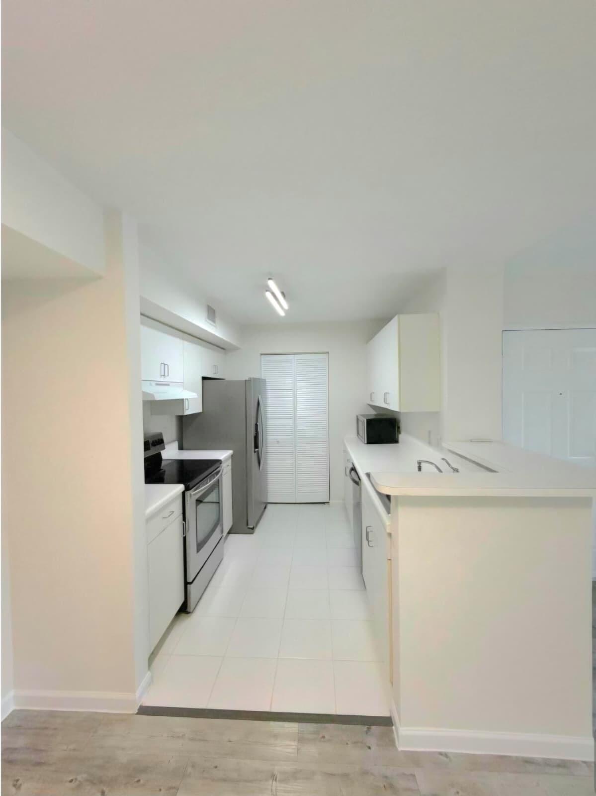 4852 N STATE ROAD 7 207, Coconut Creek, FL 33073, Coconut Creek - Photo 4