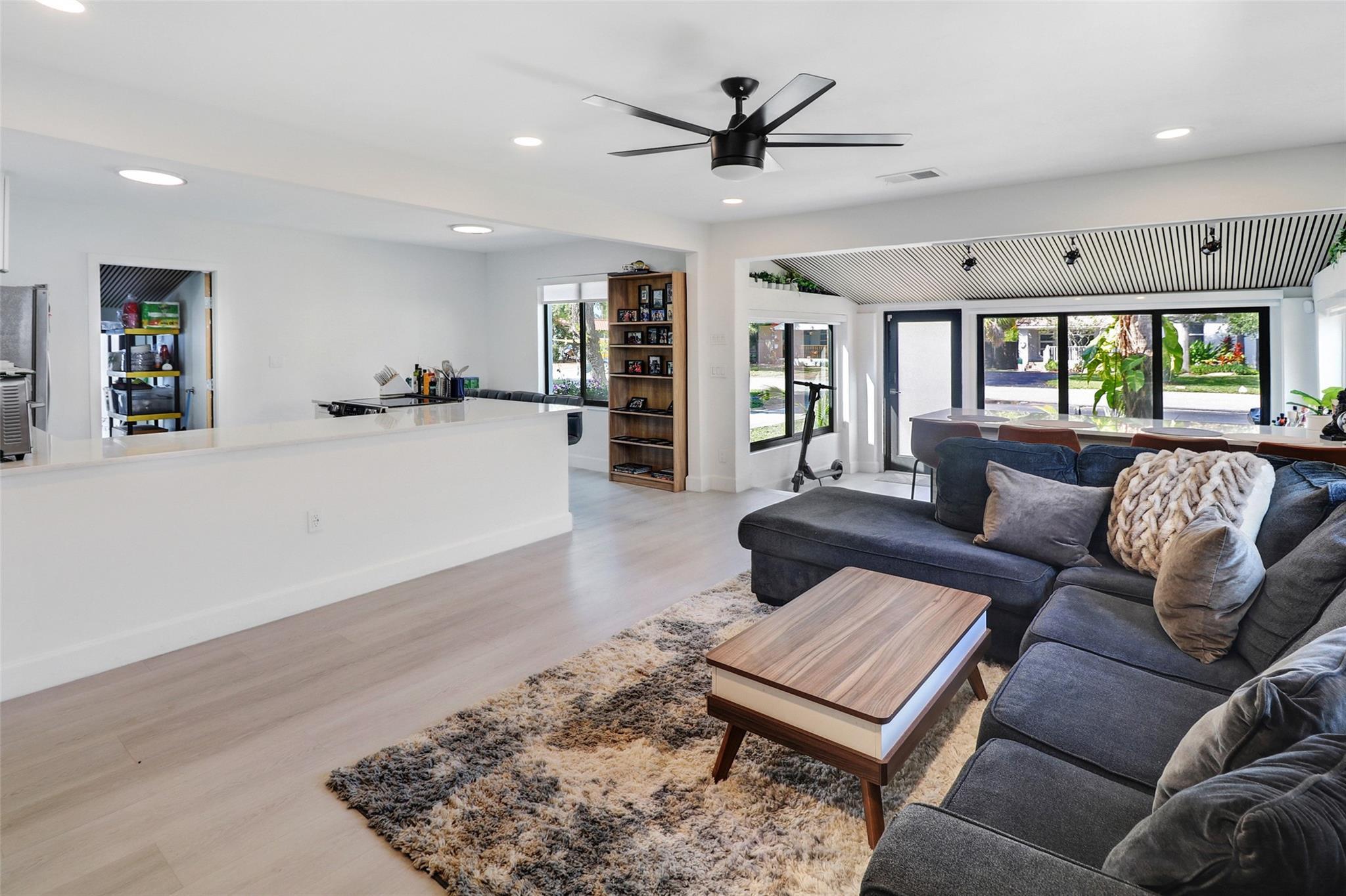 508 SW 13TH Street, Fort Lauderdale, FL 33315, Fort Lauderdale - Photo 2