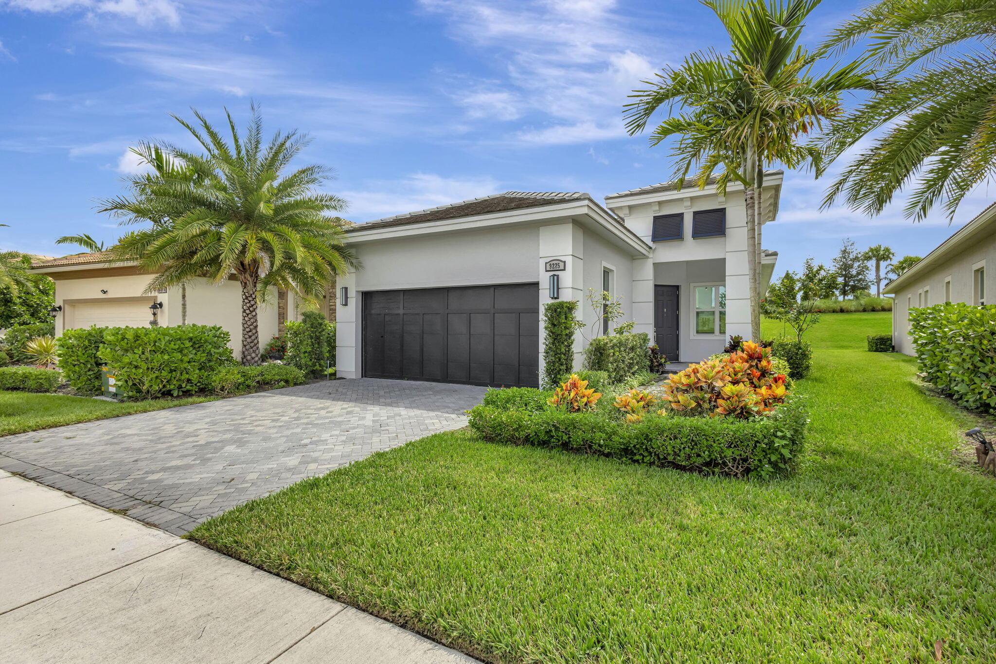 9225 SW PEPOLI Way, Port St. Lucie, FL 34987, Port St. Lucie