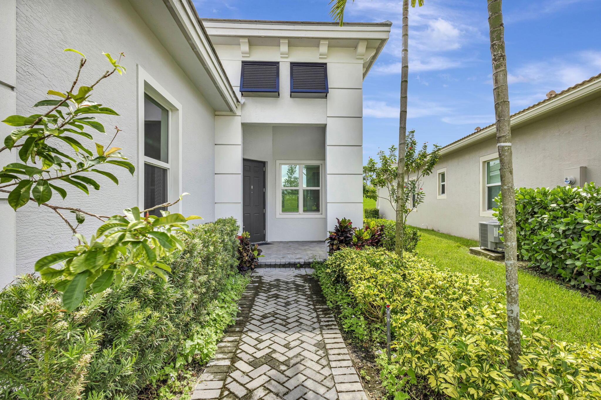 9225 SW PEPOLI Way, Port St. Lucie, FL 34987, Port St. Lucie - Photo 2
