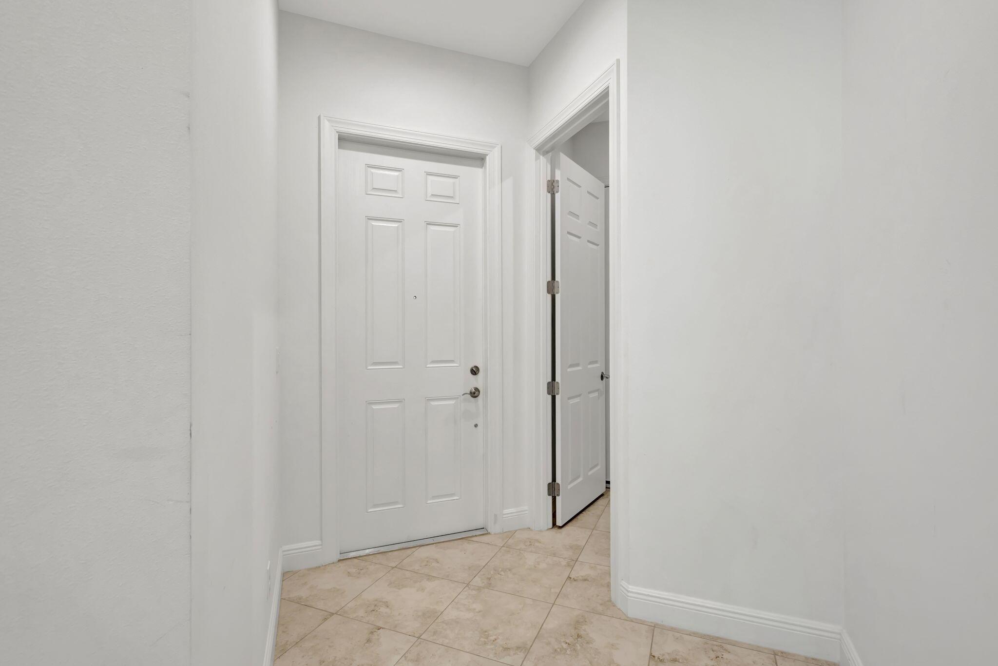 9225 SW PEPOLI Way, Port St. Lucie, FL 34987, Port St. Lucie - Photo 4