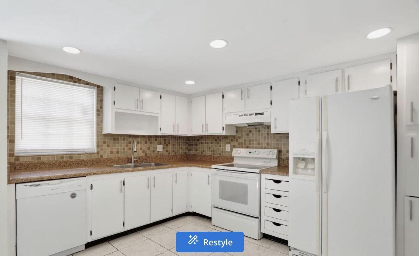 3056 RIVERSIDE Drive 6C, Coral Springs, FL 33065, Coral Springs - Photo 4