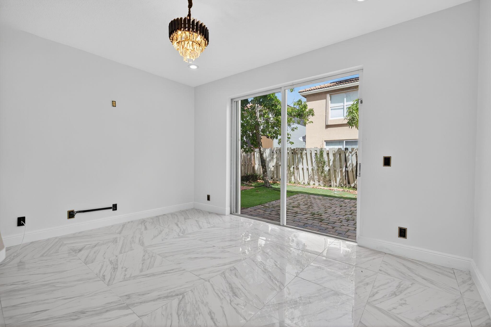 4083 LAKE TAHOE Circle, West Palm Beach, FL 33409, West Palm Beach - Photo 3