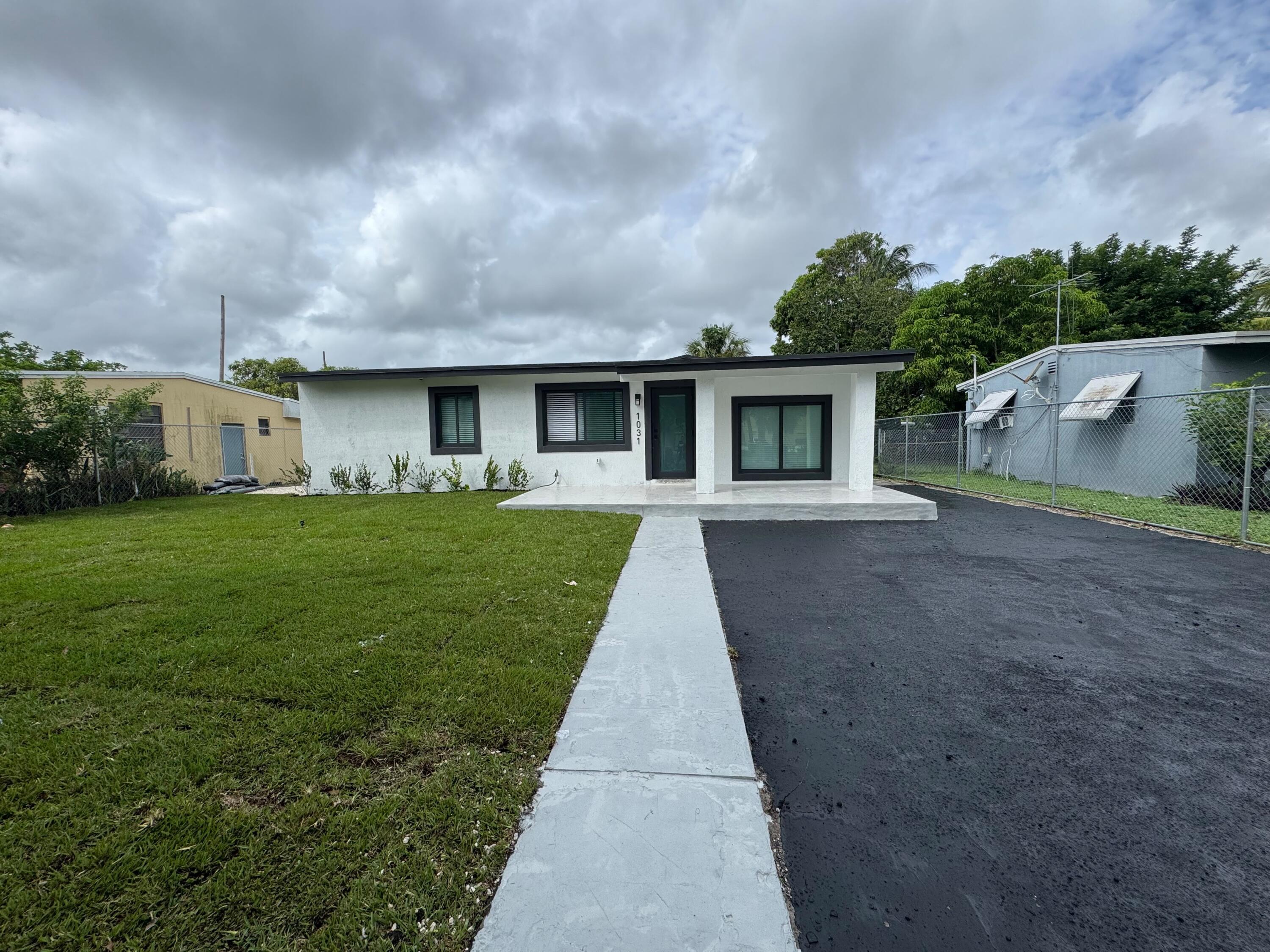 1031 NW 10TH Avenue, Fort Lauderdale, FL 33311, Fort Lauderdale