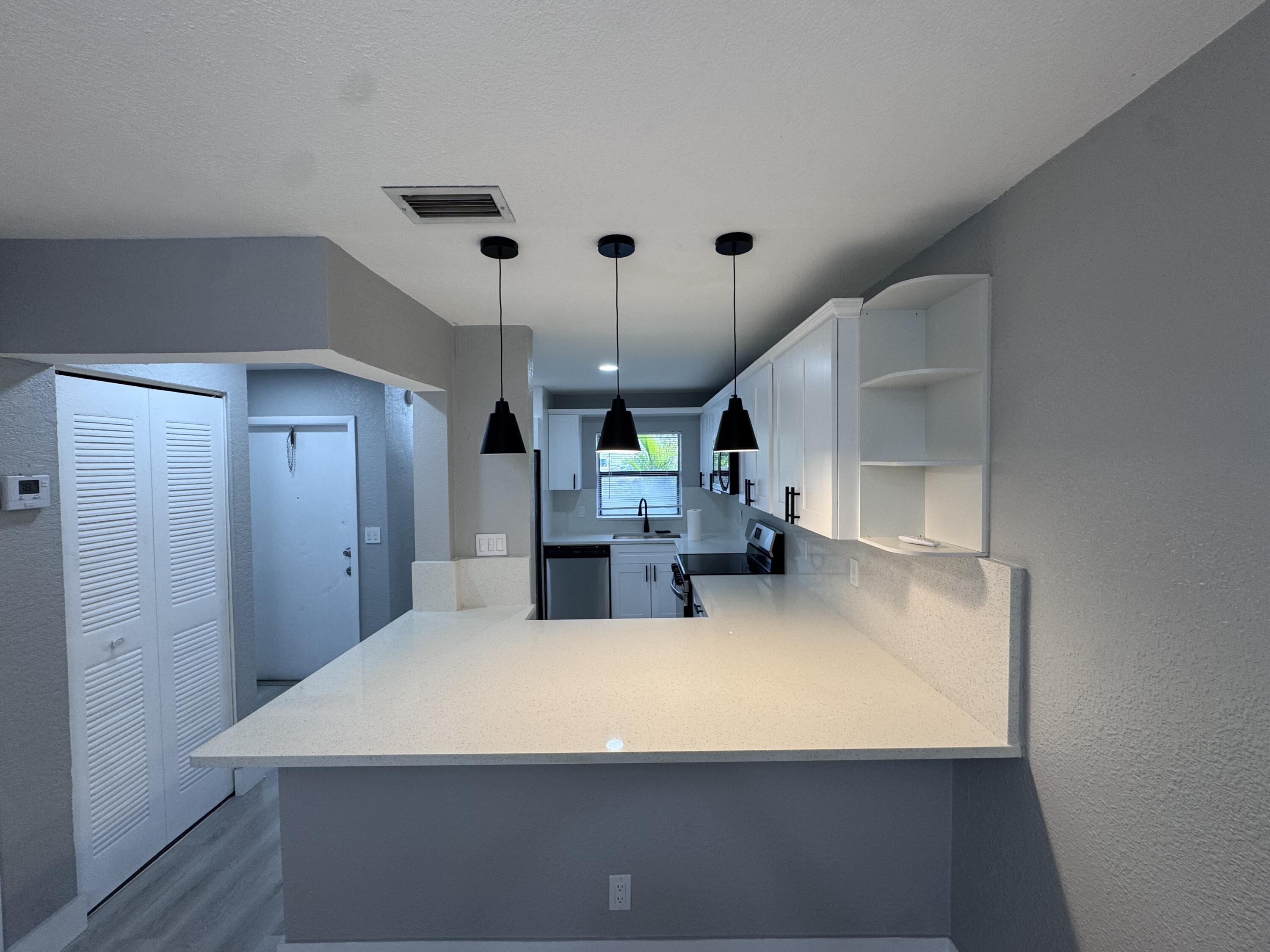 11001 ROYAL PALM Boulevard 6, Coral Springs, FL 33065, Coral Springs - Photo 3