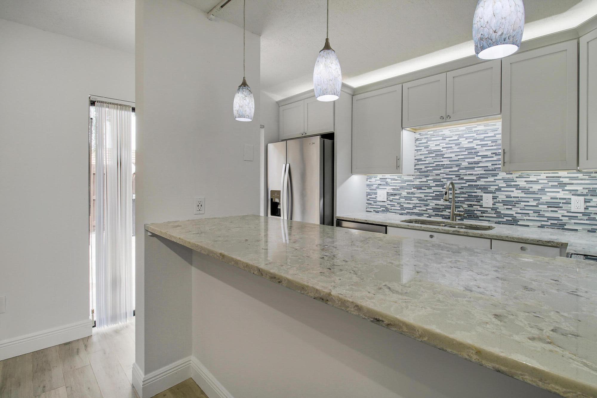 825 Center Street 30b, Jupiter, FL 33458, Jupiter - Photo 3
