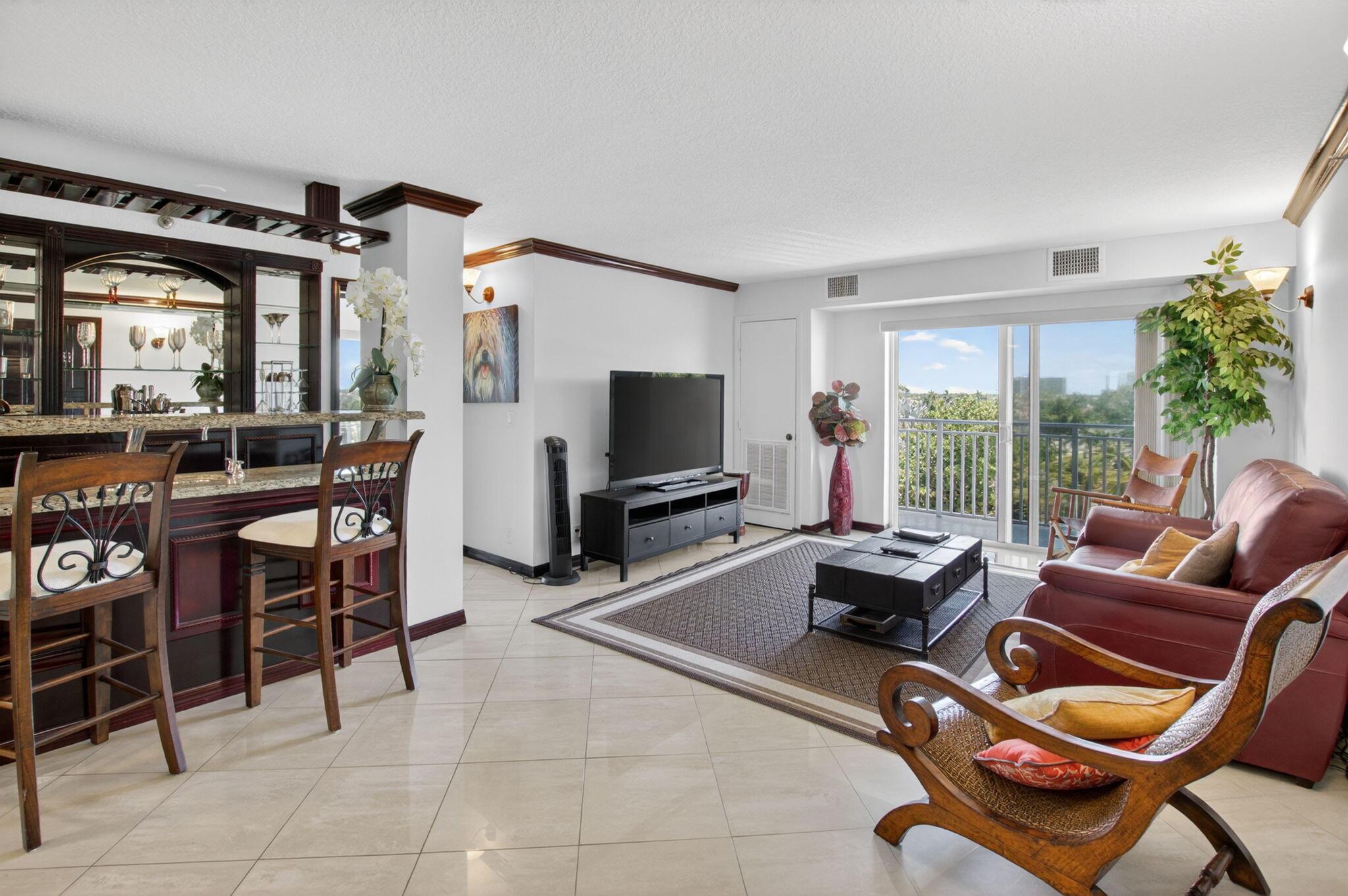 4505 S OCEAN Boulevard 402, Highland Beach, FL 33487, Highland Beach - Photo 4
