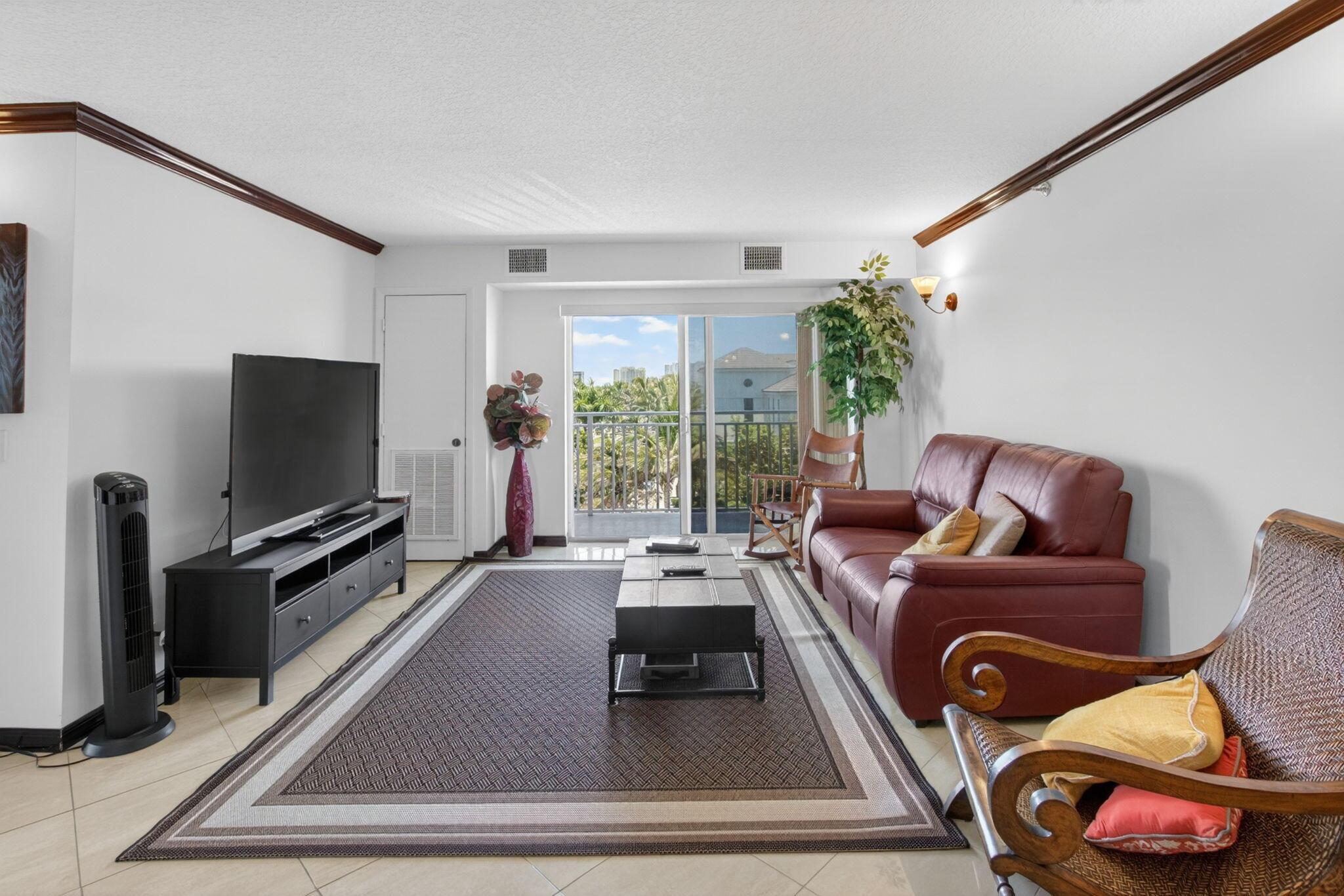 4505 S OCEAN Boulevard 402, Highland Beach, FL 33487, Highland Beach - Photo 5