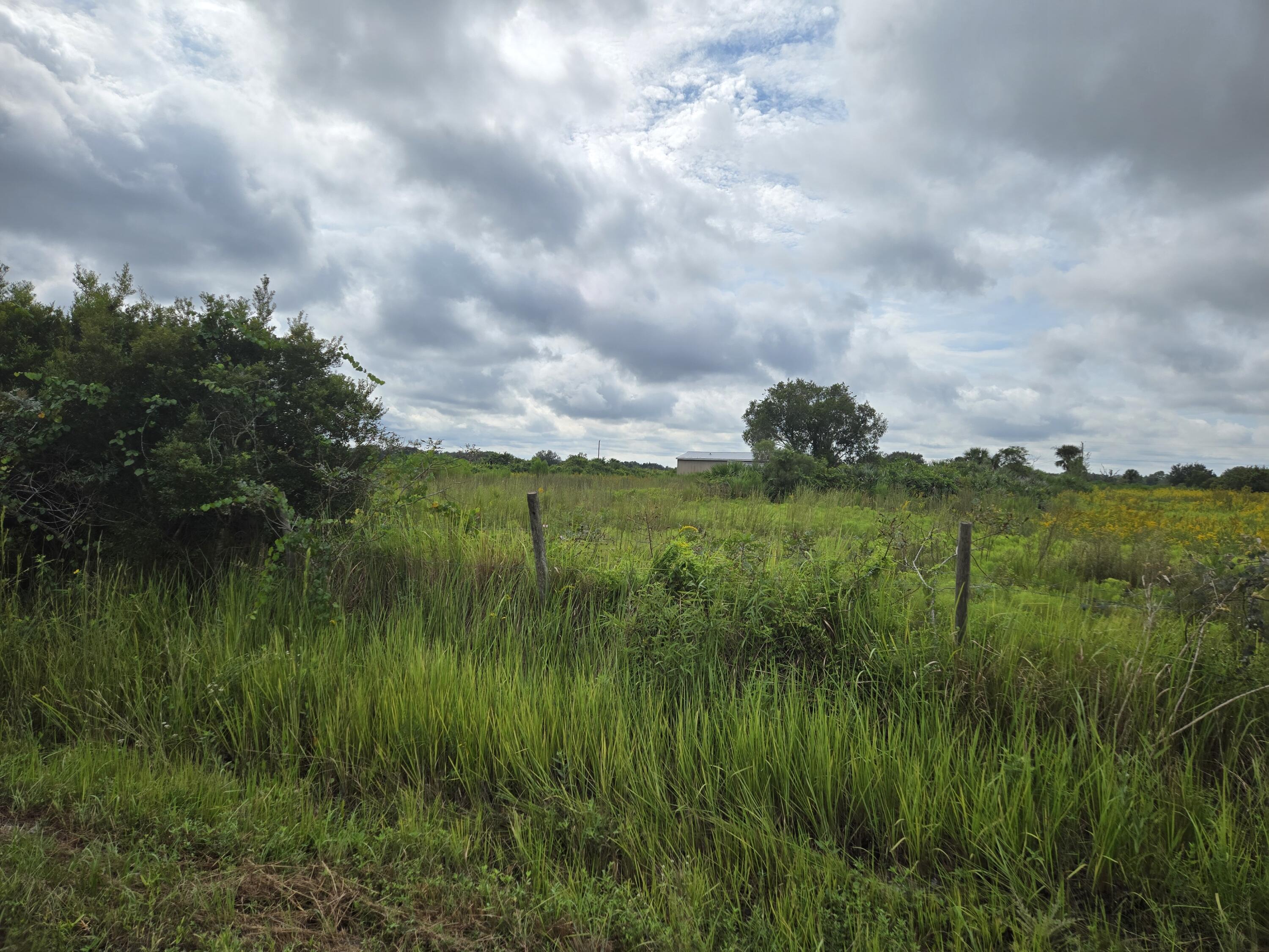 18714 300th Street, Okeechobee, FL 34972, Okeechobee - Photo 2