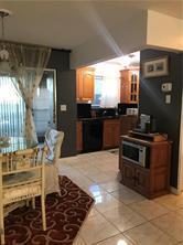 941 Crystal Lake Drive 105, Deerfield Beach, FL 33064, Deerfield Beach - Photo 3