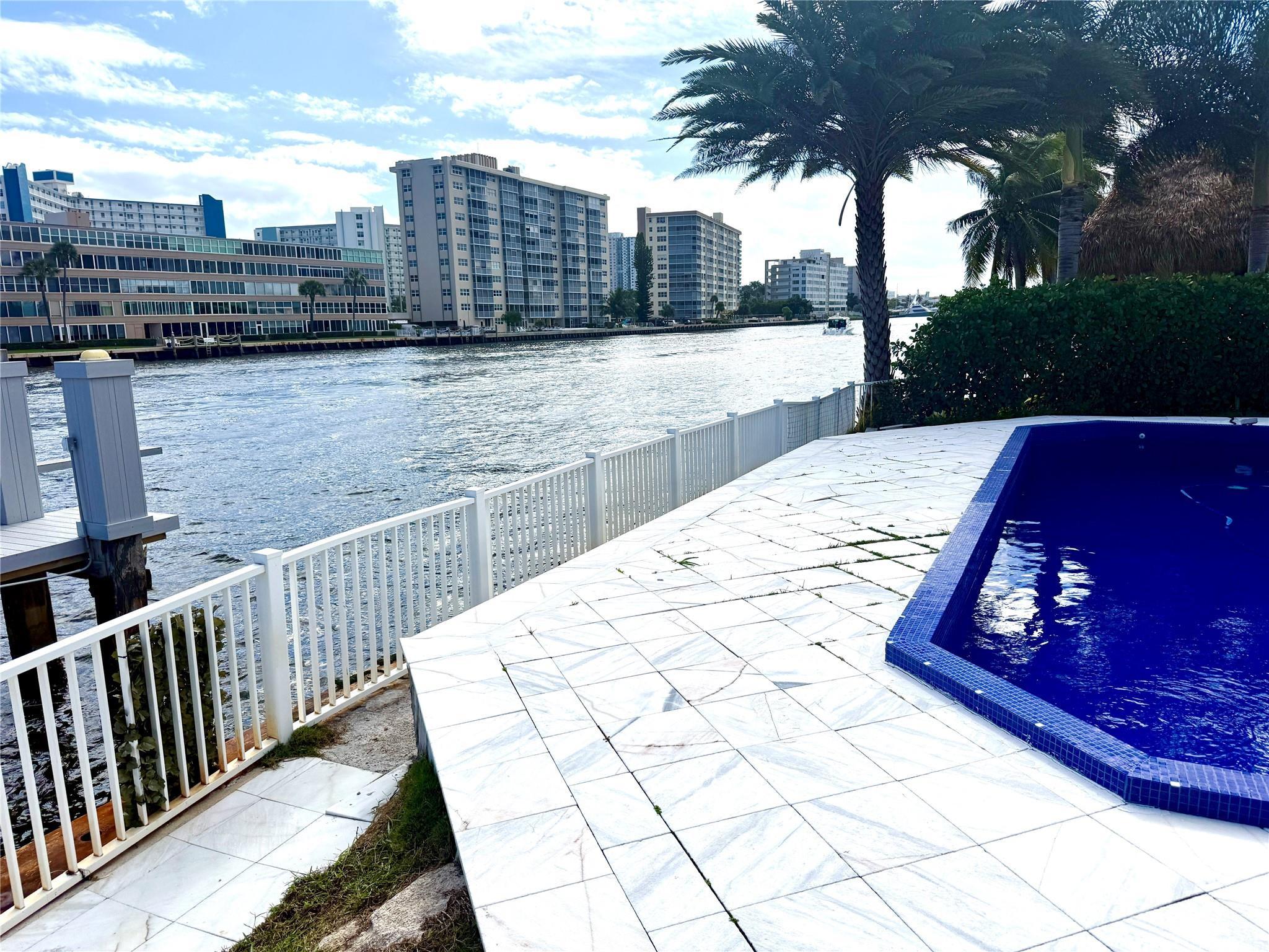 720 NE 28TH Avenue, Pompano Beach, FL 33062, Pompano Beach - Photo 3