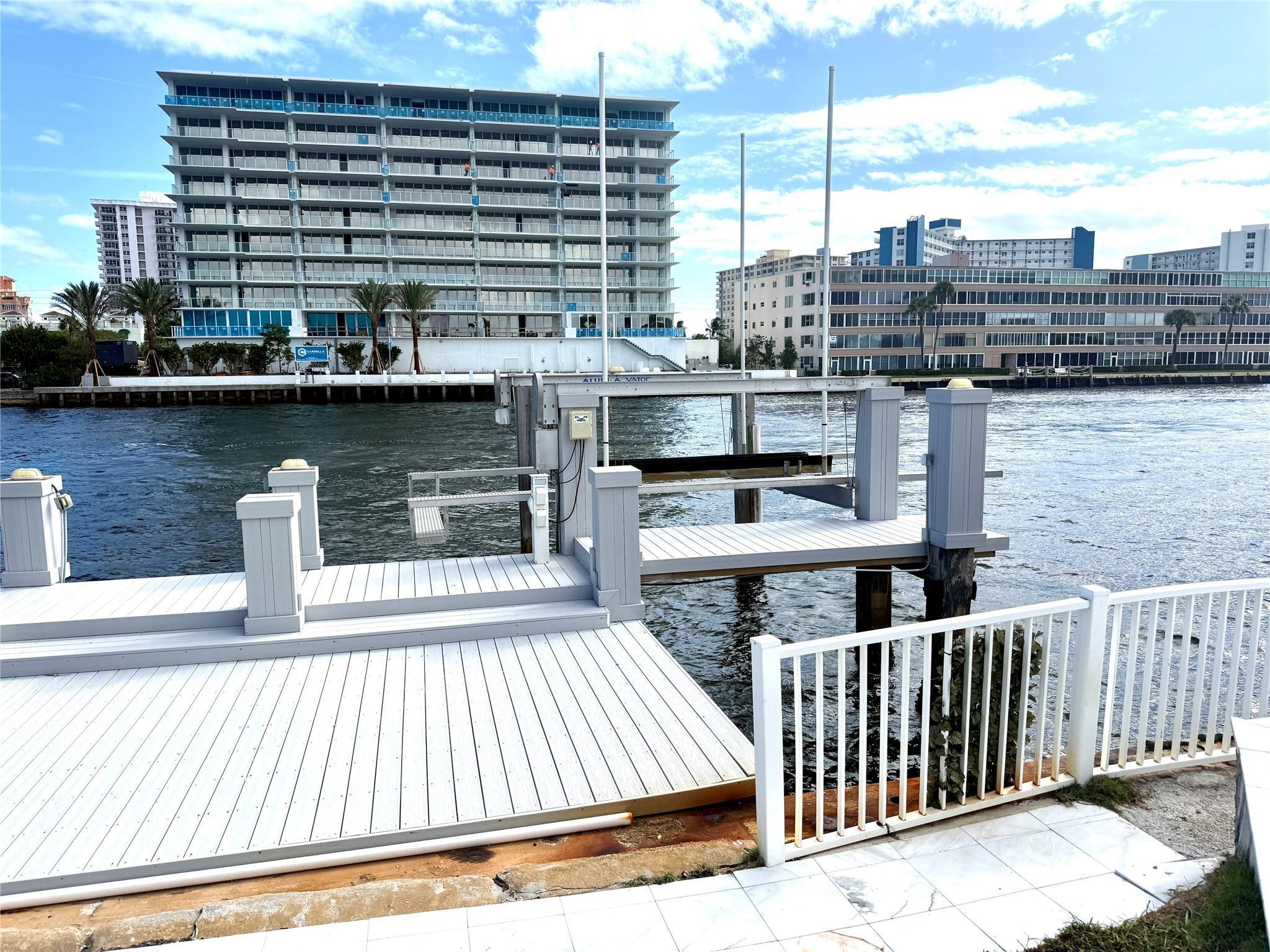 720 NE 28TH Avenue, Pompano Beach, FL 33062, Pompano Beach - Photo 5