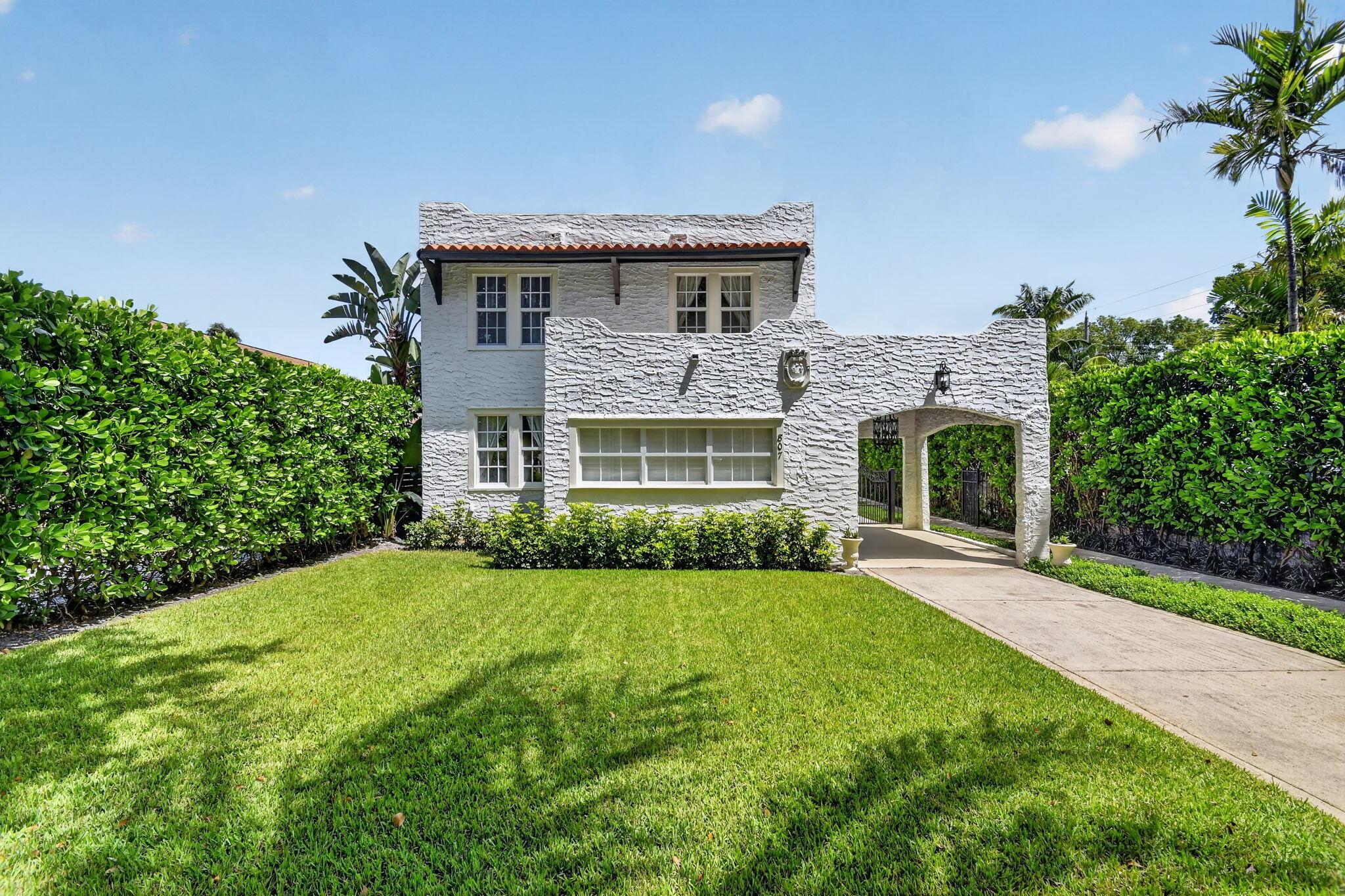 807 Ardmore Road, West Palm Beach, FL 33401, West Palm Beach - Photo 2