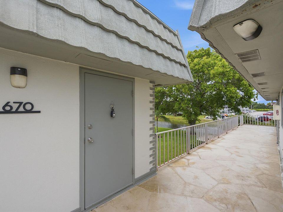 670 MONACO Court N, Delray Beach, FL 33446, Delray Beach - Photo 4