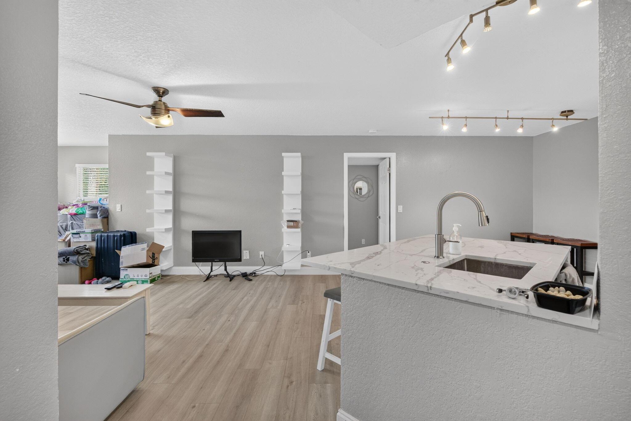 12510 Vista Isles Drive 1212, Sunrise, FL 33325, Sunrise - Photo 3
