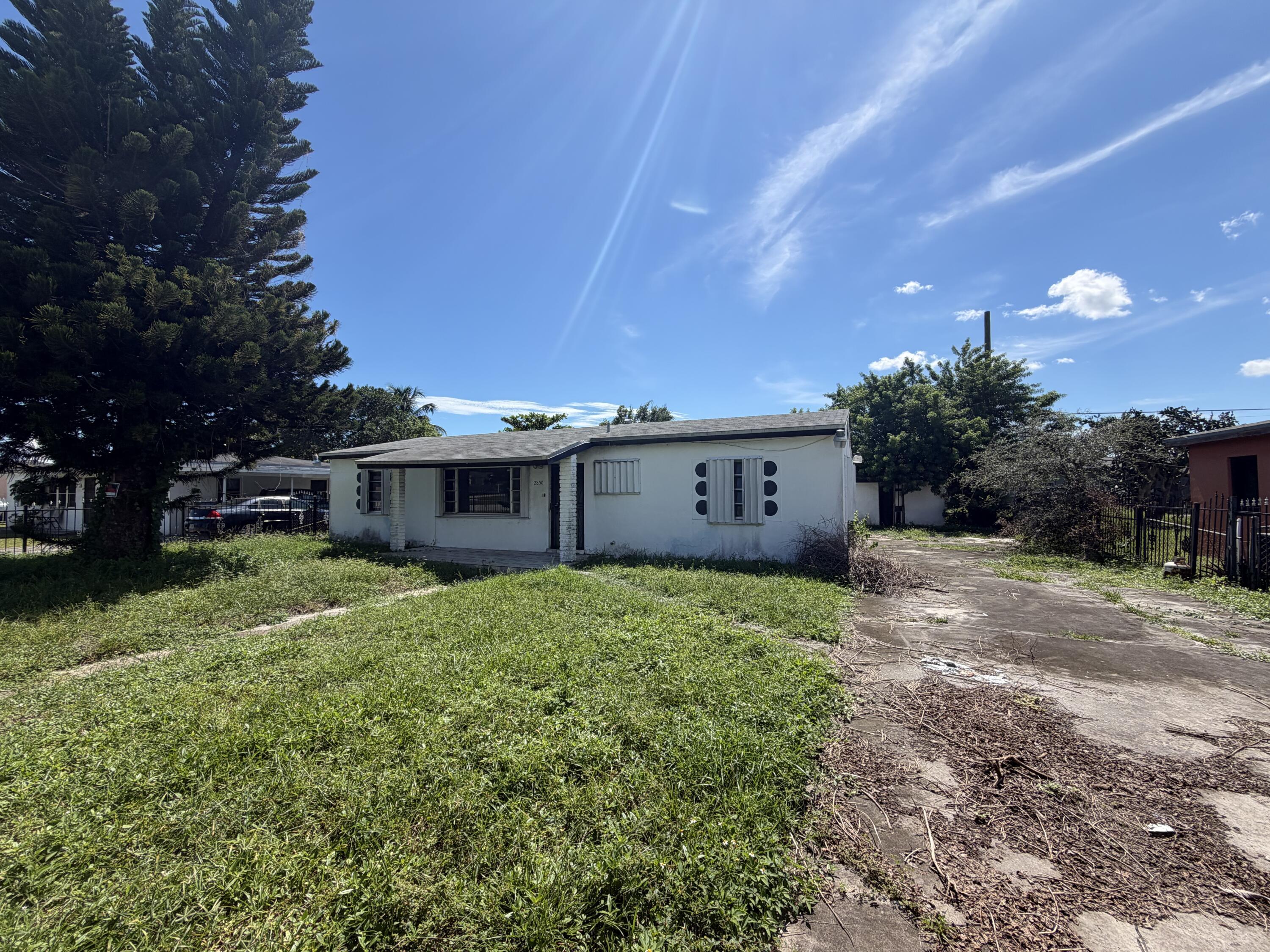 2850 NW 160TH Street, Miami Gardens, FL 33054, Miami Gardens