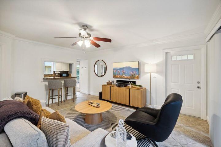 49 SE 7TH Avenue, Delray Beach, FL 33483, Delray Beach - Photo 4