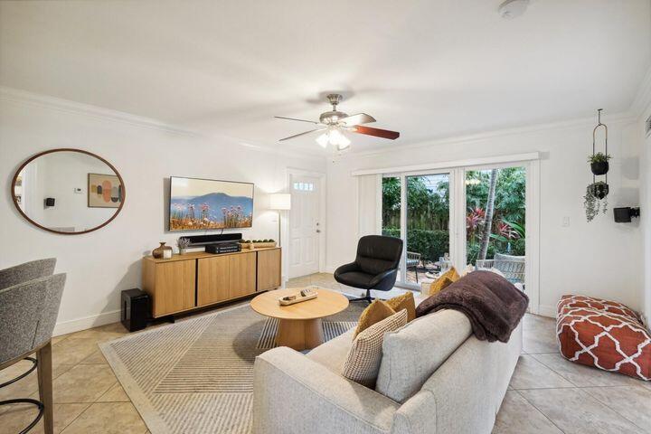 49 SE 7TH Avenue, Delray Beach, FL 33483, Delray Beach - Photo 3