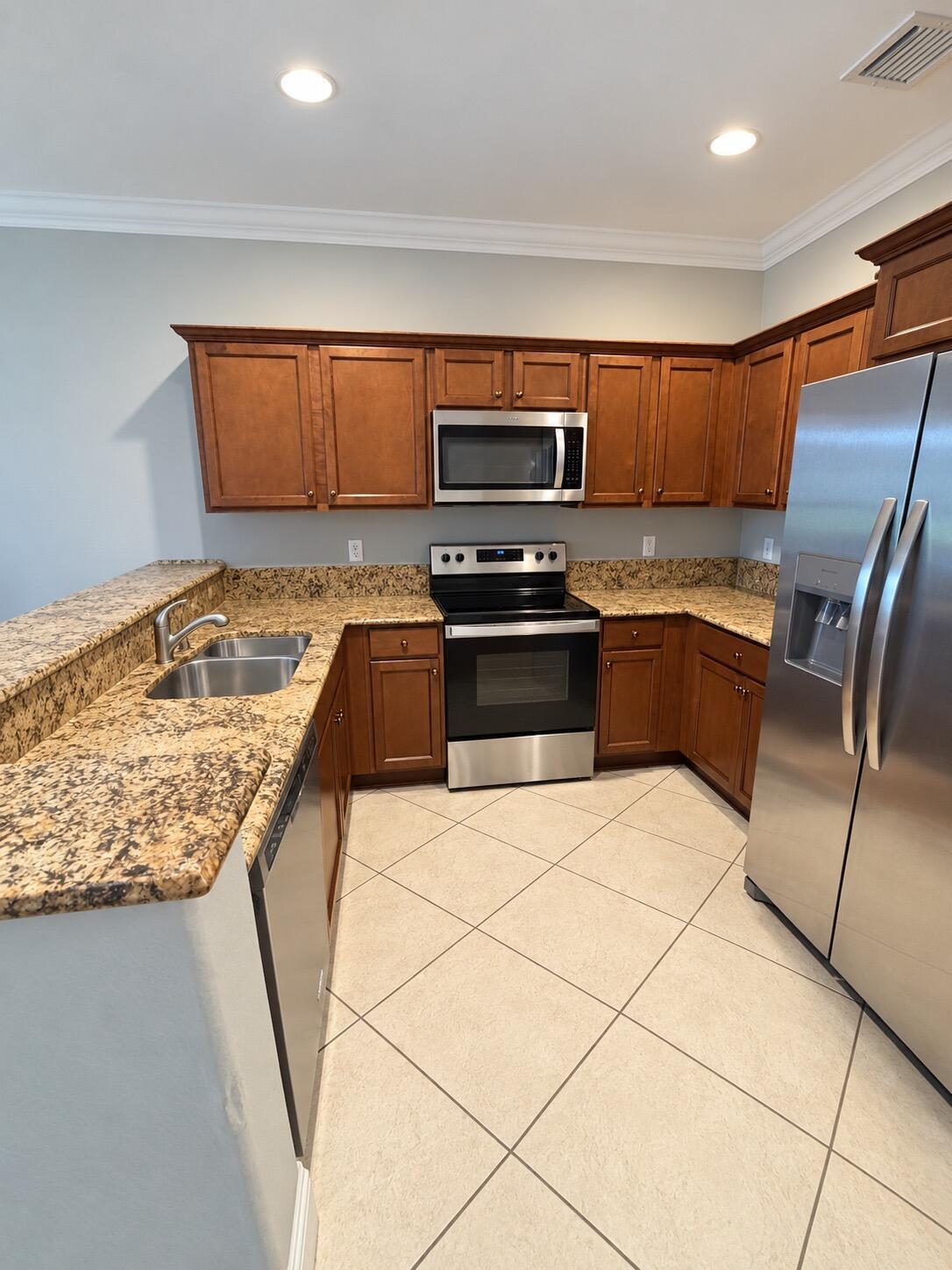 3456 NW 14TH Court, Lauderhill, FL 33311, Lauderhill - Photo 4