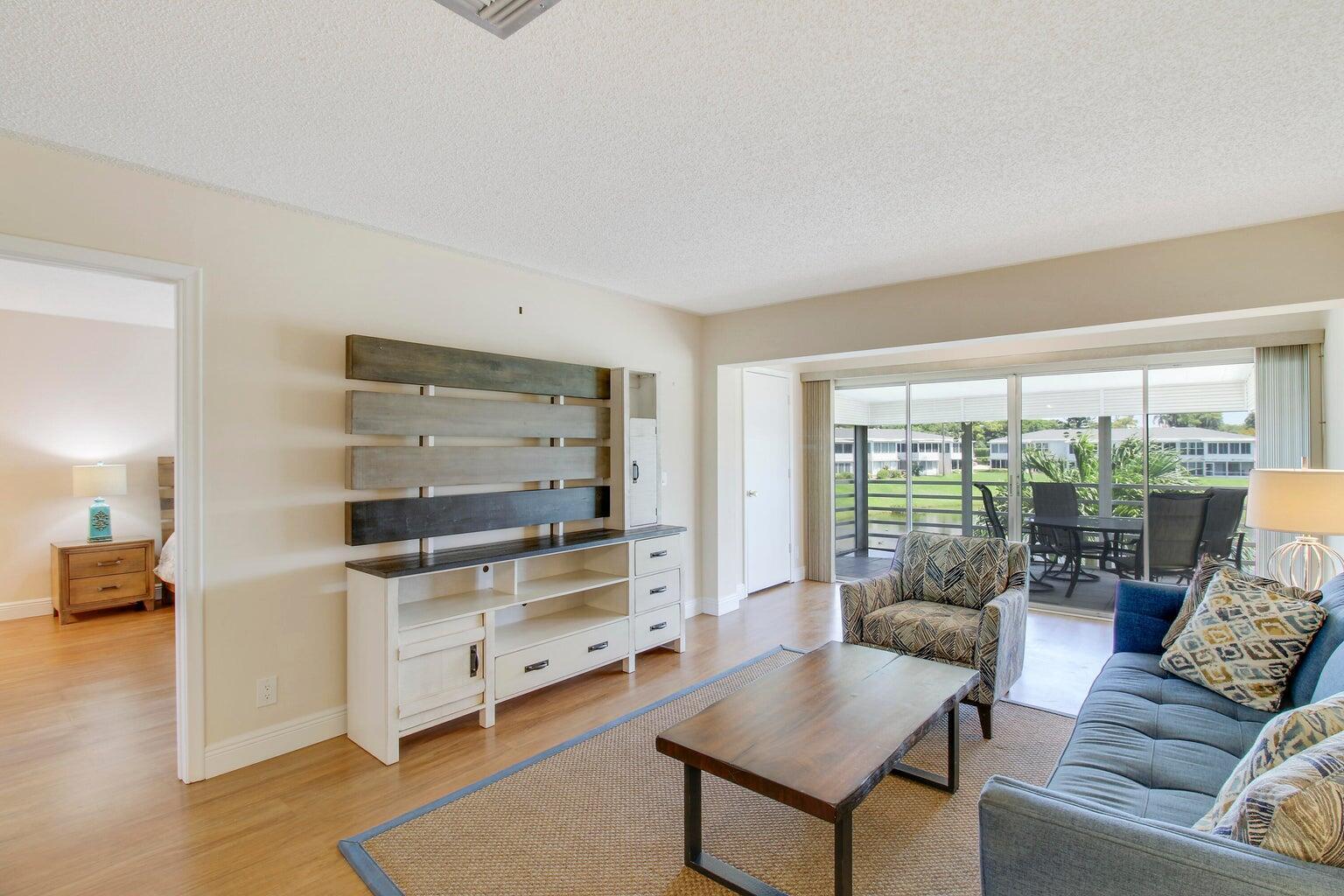 2730 SW 13th Street 203, Delray Beach, FL 33445, Delray Beach - Photo 3