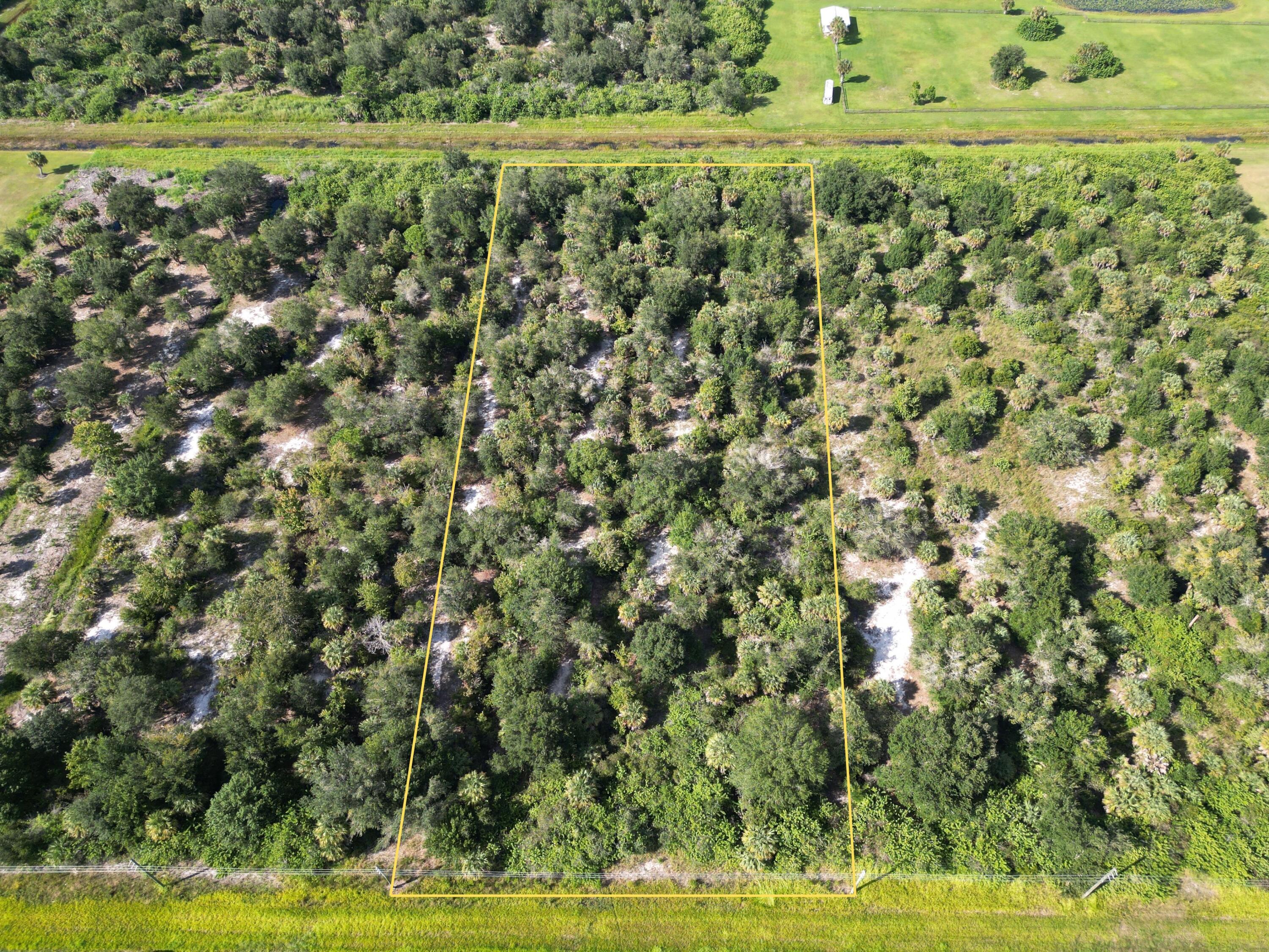 328 STALLION Street, Palm Bay, FL 32909, Palm Bay - Photo 2