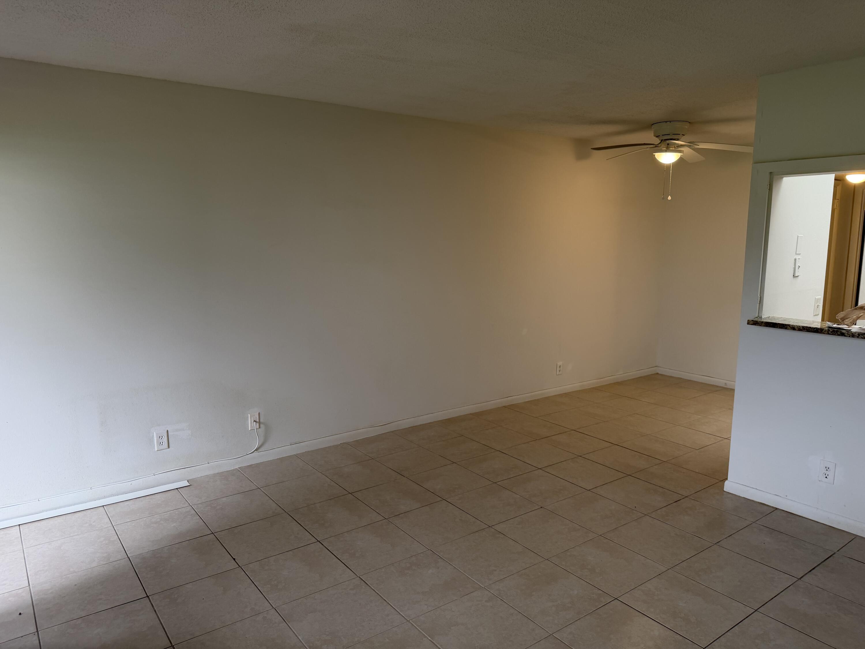 50 Dorchester C, West Palm Beach, FL 33417, West Palm Beach - Photo 5