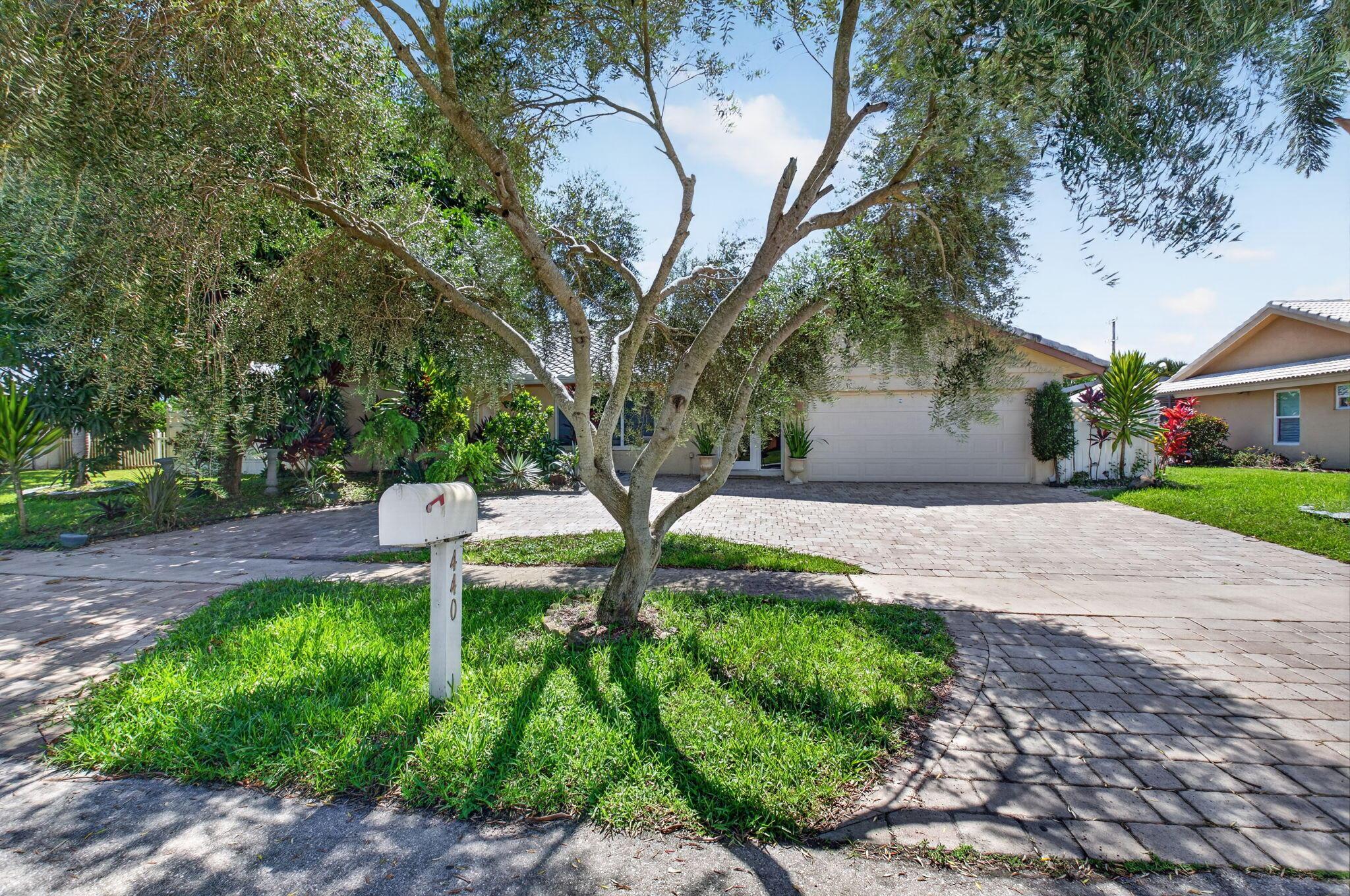 440 NW 69TH Street, Boca Raton, FL 33487, Boca Raton - Photo 2