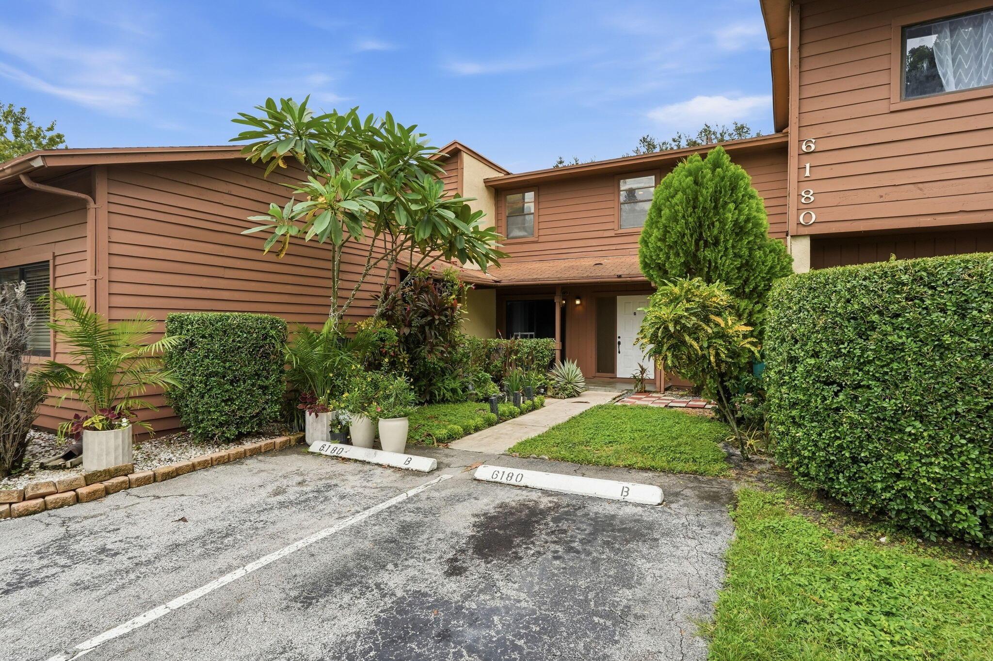 6180 PINE TREE Lane B, Tamarac, FL 33319, Tamarac - Photo 4
