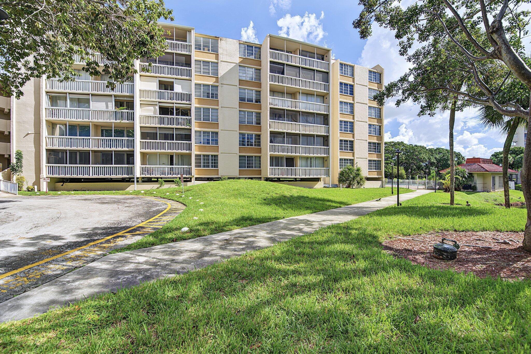 7051 Environ Boulevard 534, Lauderhill, FL 33319, Lauderhill