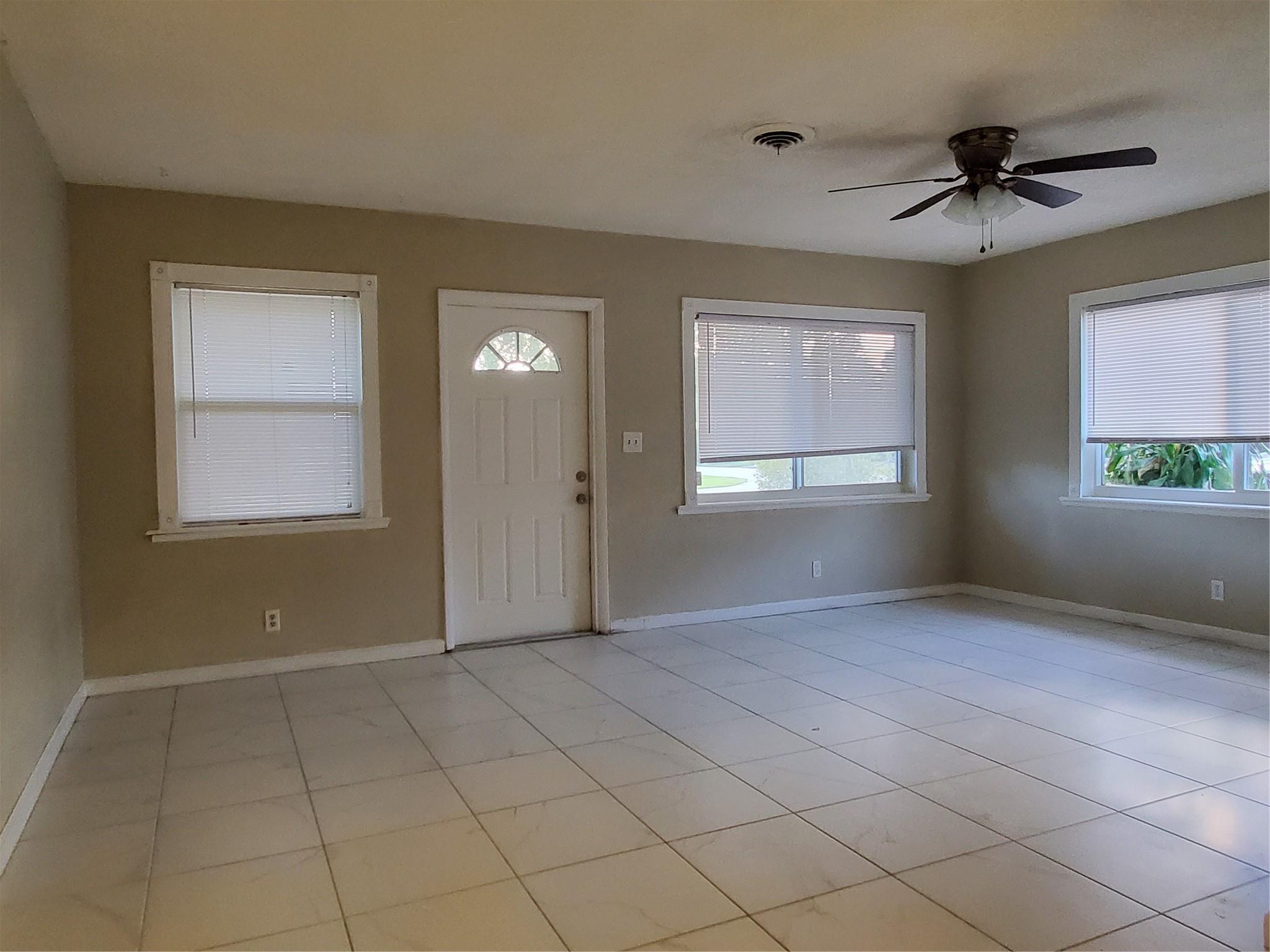 123 SW 17th Street, Pompano Beach, FL 33060, Pompano Beach - Photo 3