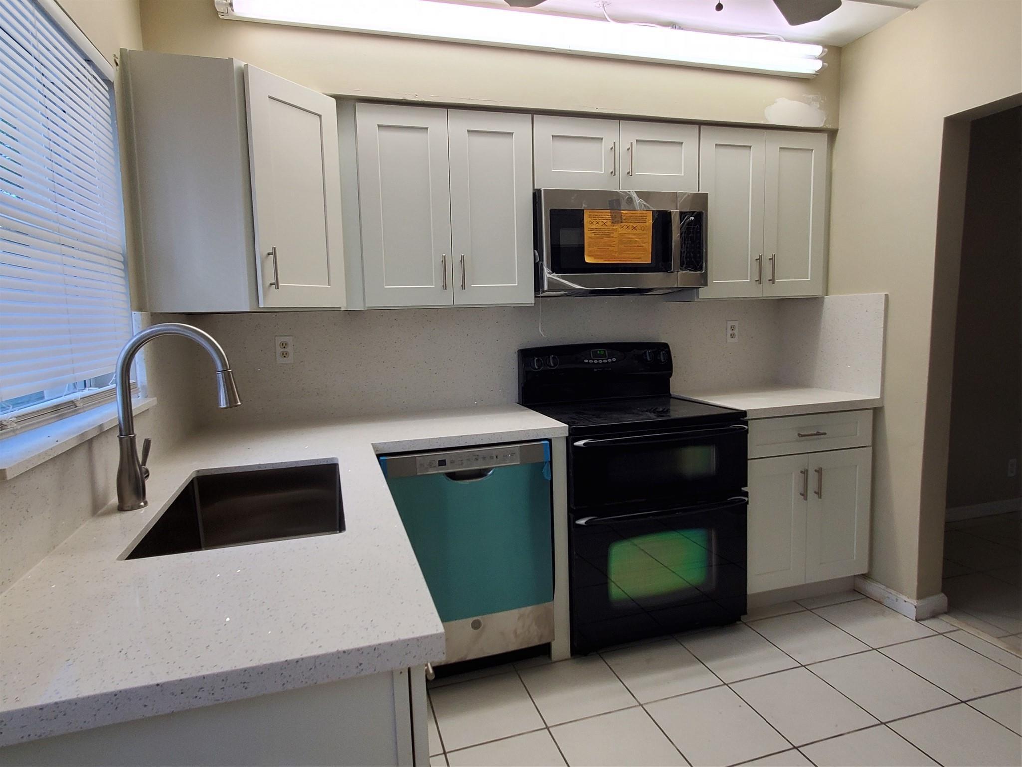 123 SW 17th Street, Pompano Beach, FL 33060, Pompano Beach - Photo 5