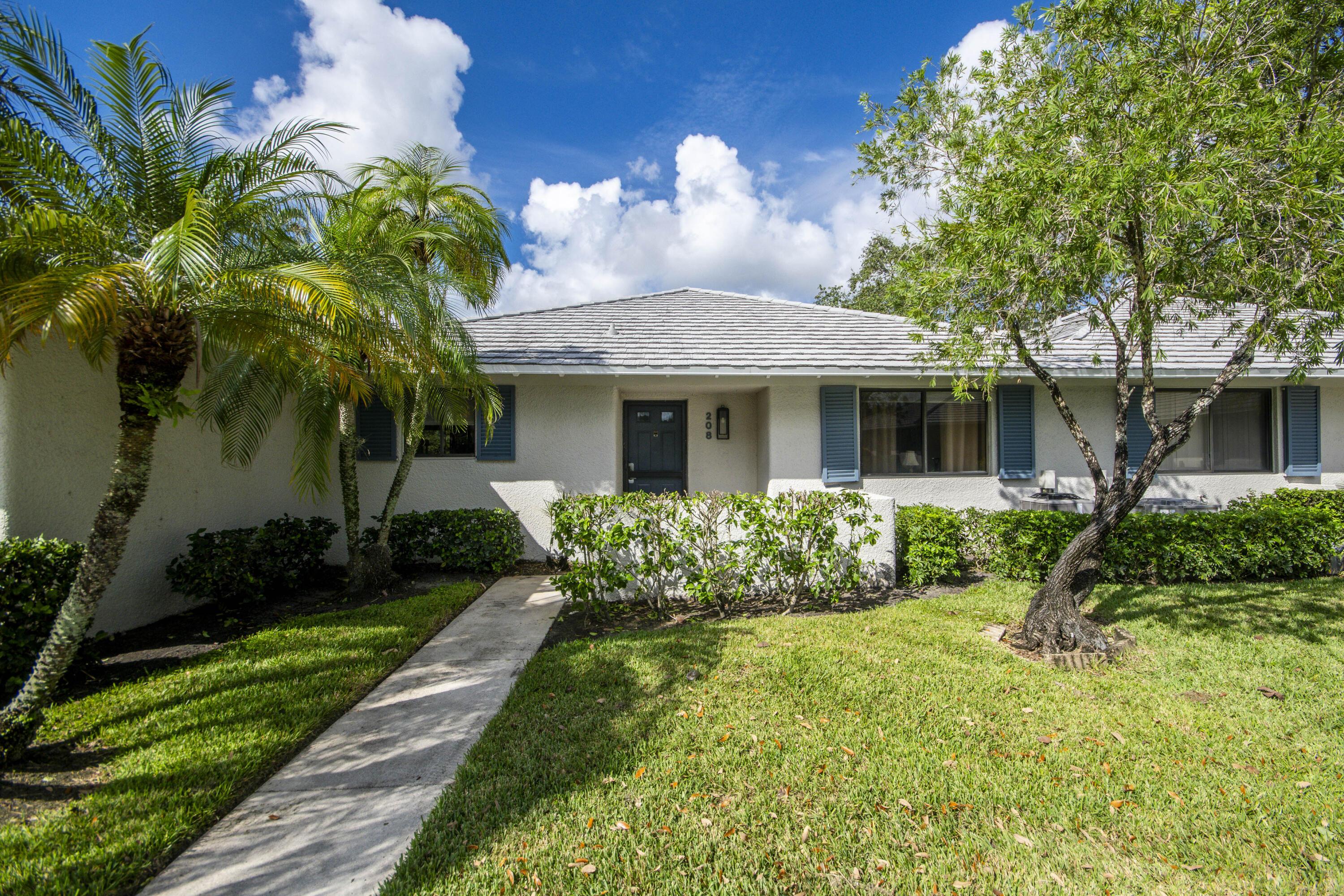 208 Club Drive, Palm Beach Gardens, FL 33418, Palm Beach Gardens