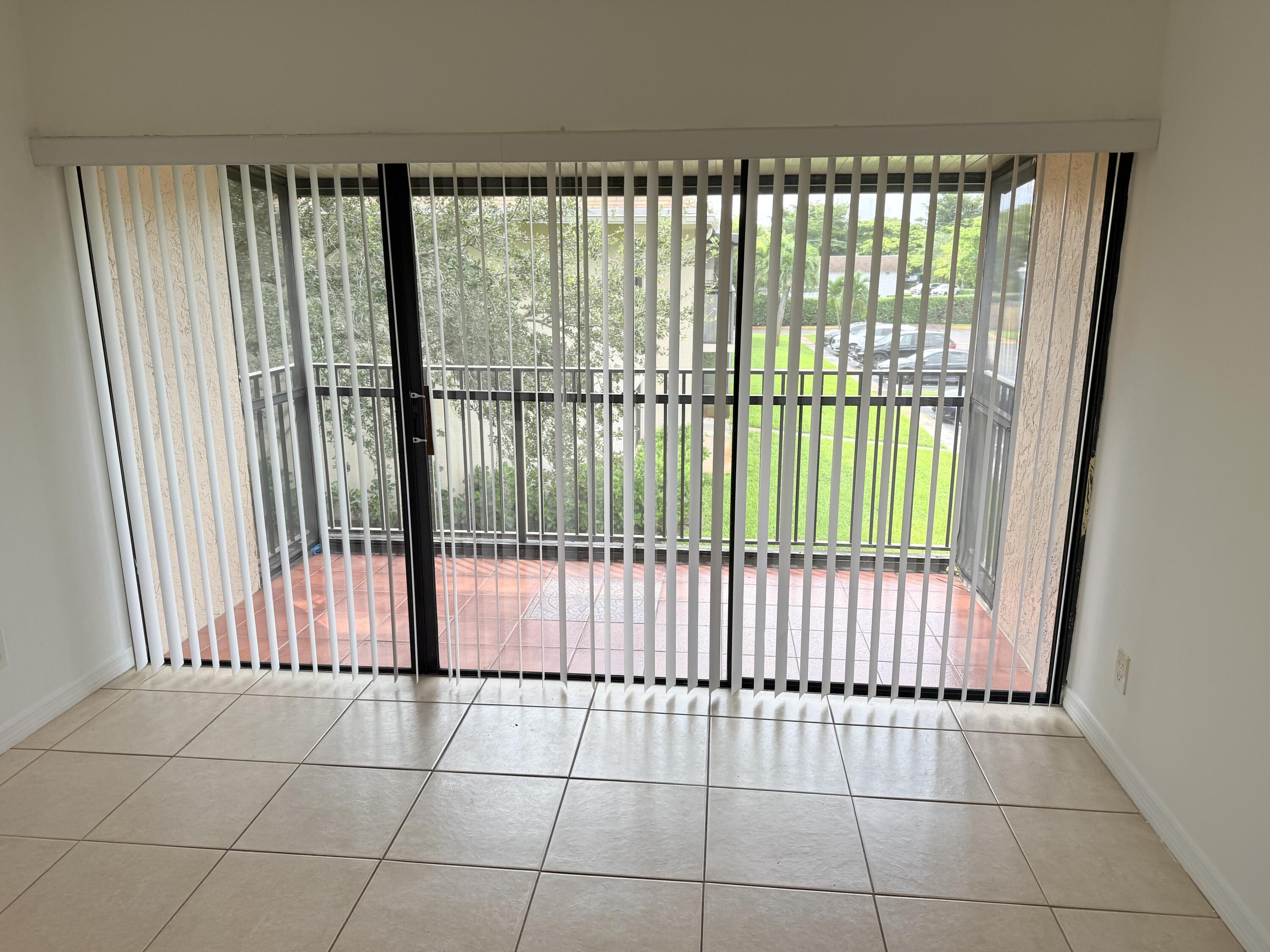 5981 WASHINGTON Street 207, Hollywood, FL 33023, Hollywood - Photo 4