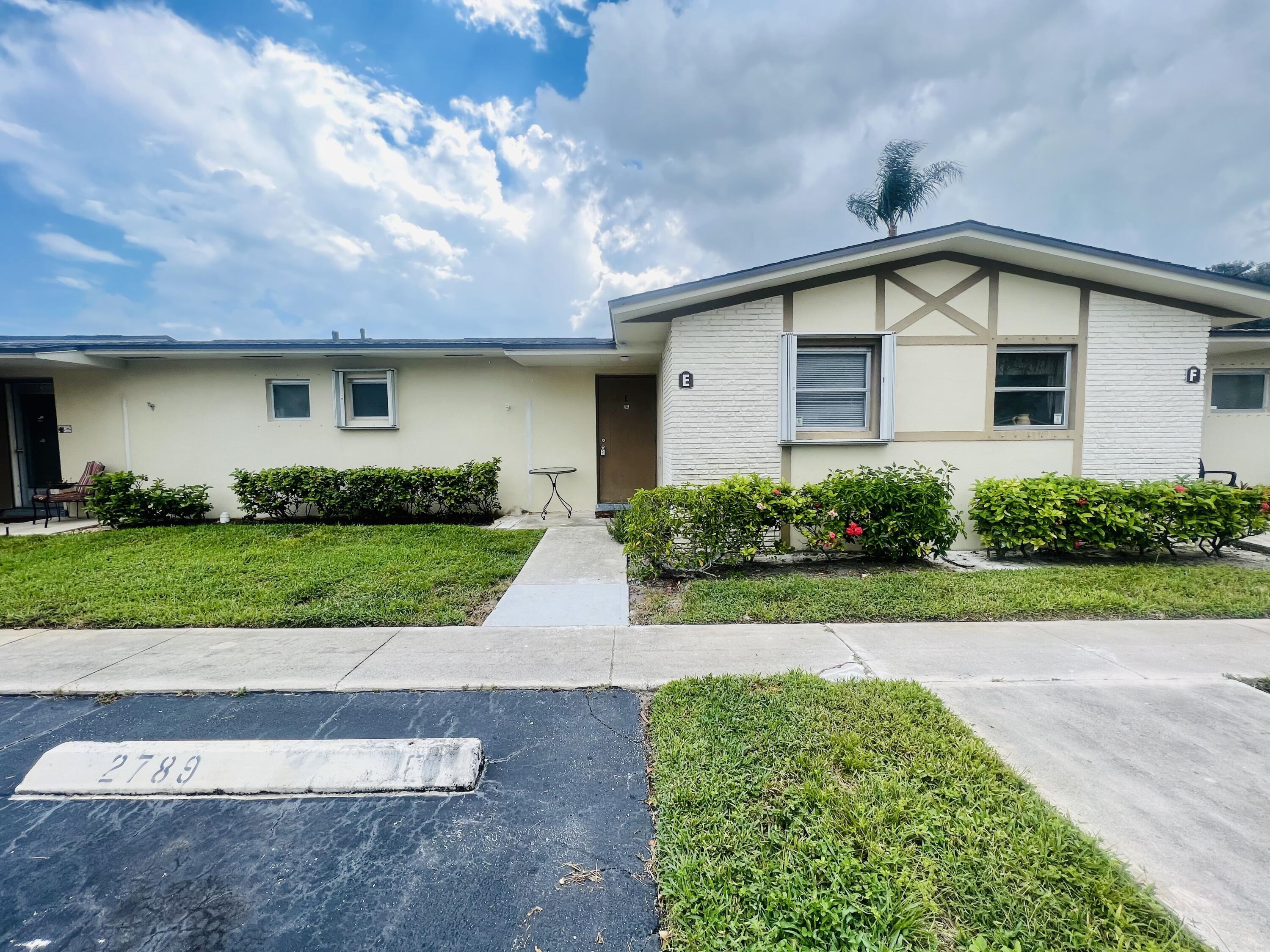 2789 ASHLEY Drive W E, West Palm Beach, FL 33415, West Palm Beach