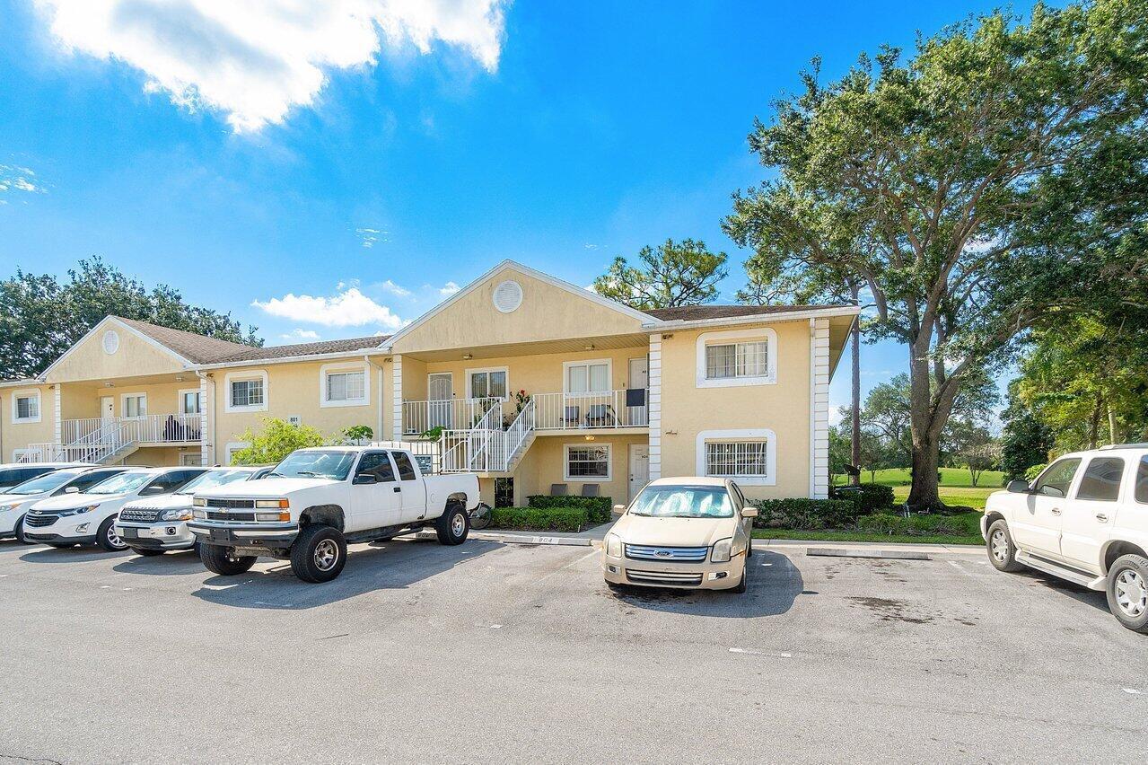 804 PALM BEACH TRACE Drive, Royal Palm Beach, FL 33411, Royal Palm Beach - Photo 2