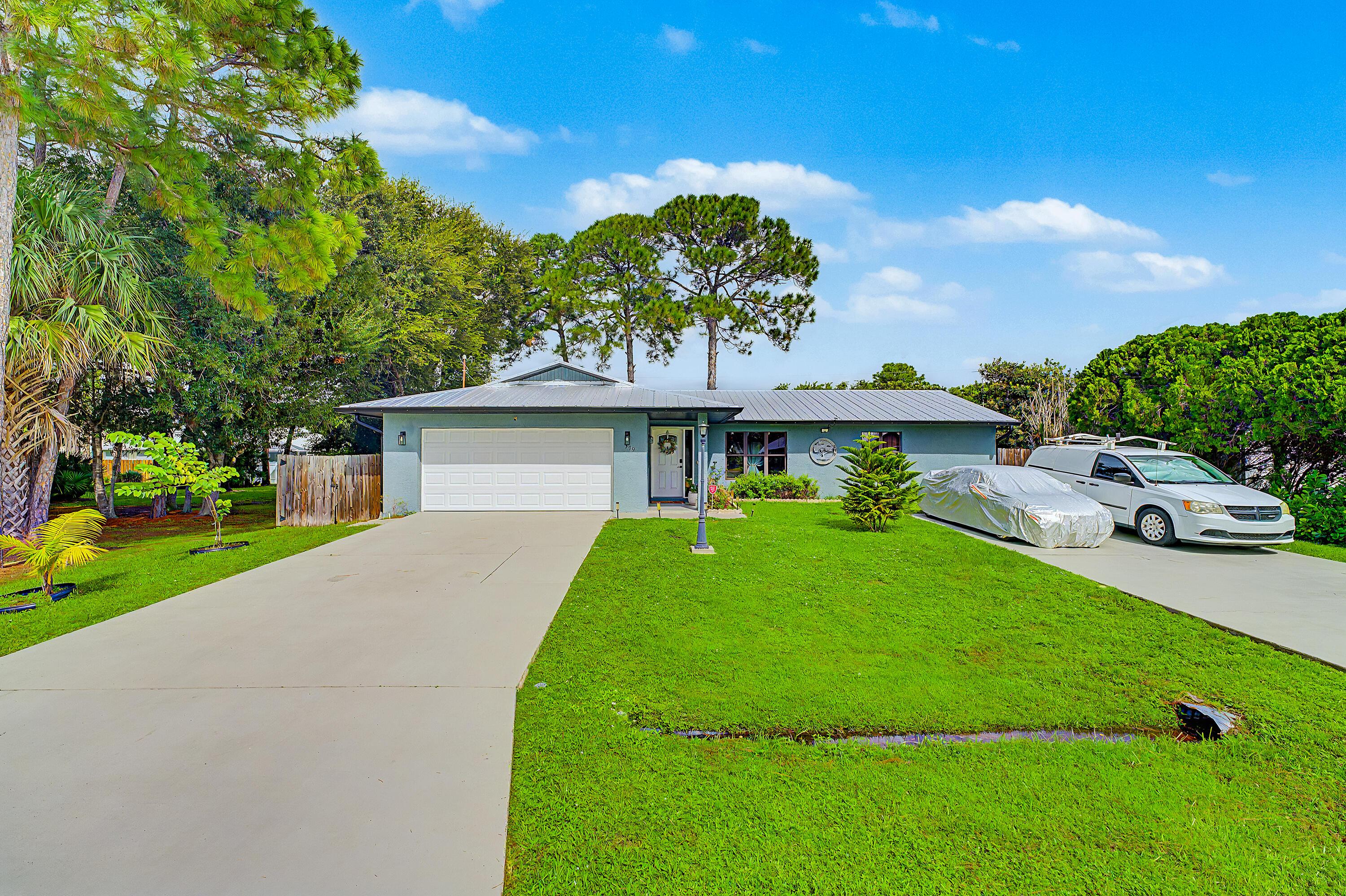 379 SE HUSTED Terrace, Port St. Lucie, FL 34983, Port St. Lucie - Photo 2