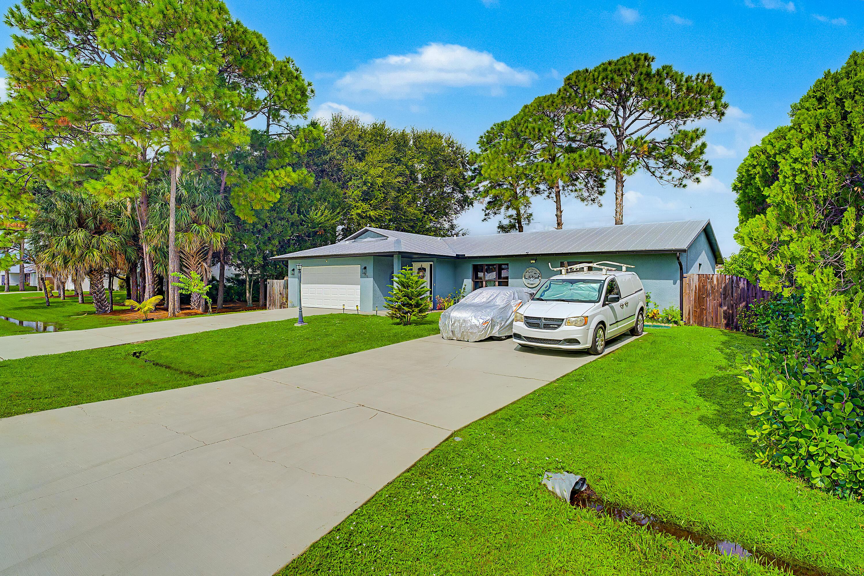 379 SE HUSTED Terrace, Port St. Lucie, FL 34983, Port St. Lucie - Photo 3