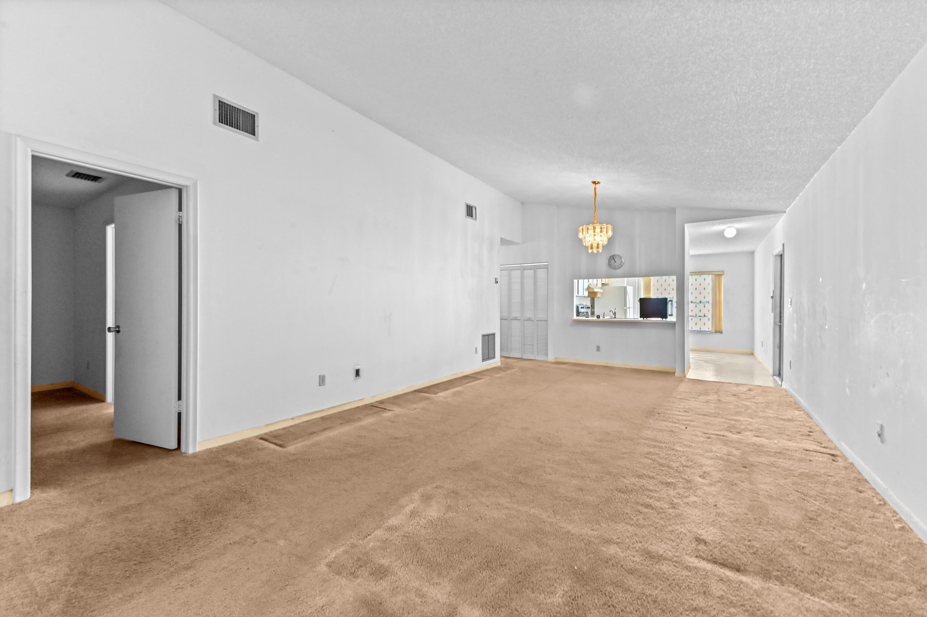 1671 Ferngran Avenue, West Palm Beach, FL 33415, West Palm Beach - Photo 4